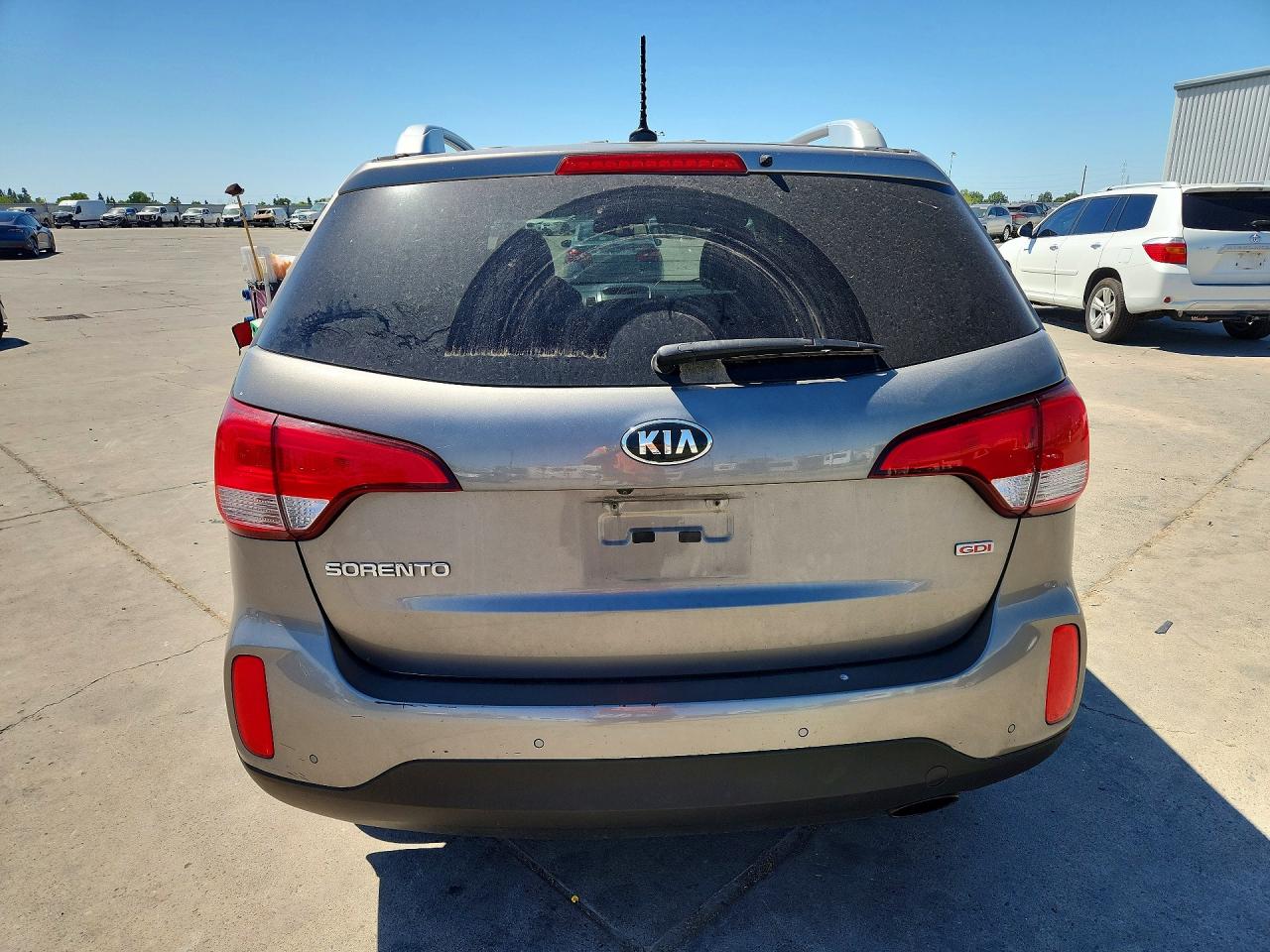2015 Kia Sorento Lx Gray vin: 5XYKT4A64FG581399