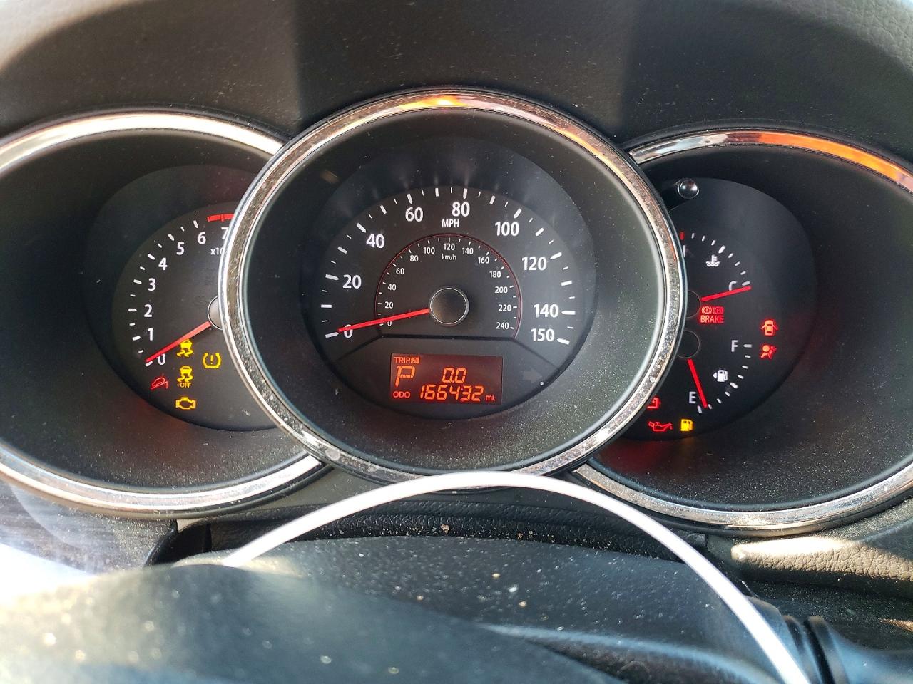 2013 Kia Sorento Lx Maroon vin: 5XYKT4A65DG329917