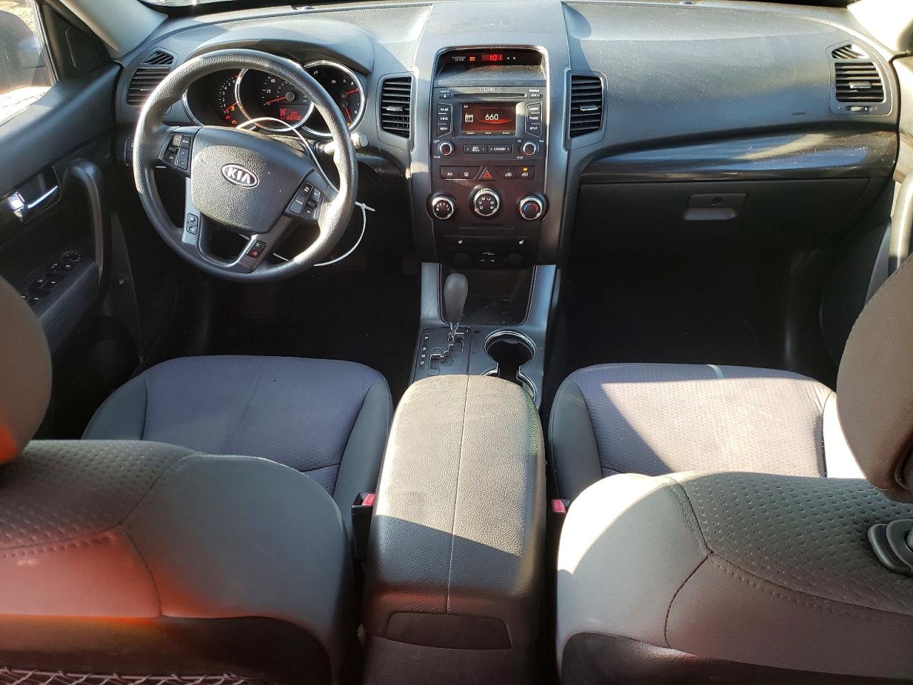 2013 Kia Sorento Lx Maroon vin: 5XYKT4A65DG329917