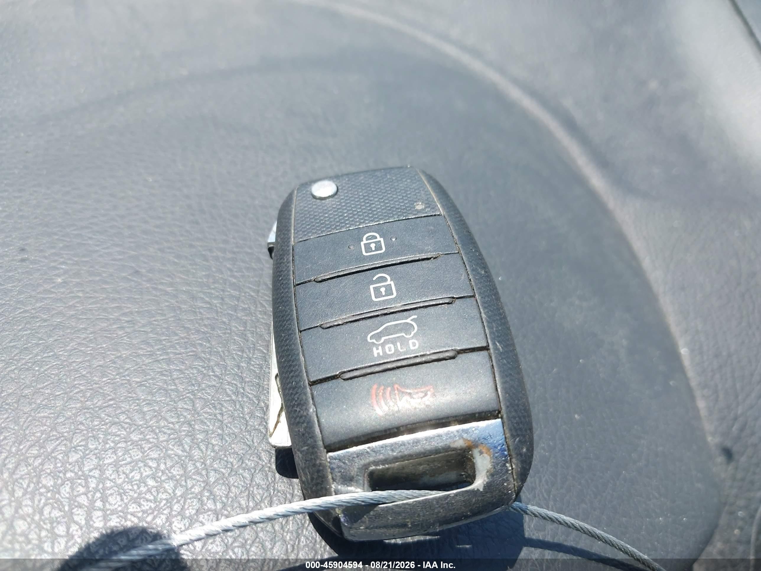2014 Kia Sorento Lx Silver vin: 5XYKT4A65EG466597