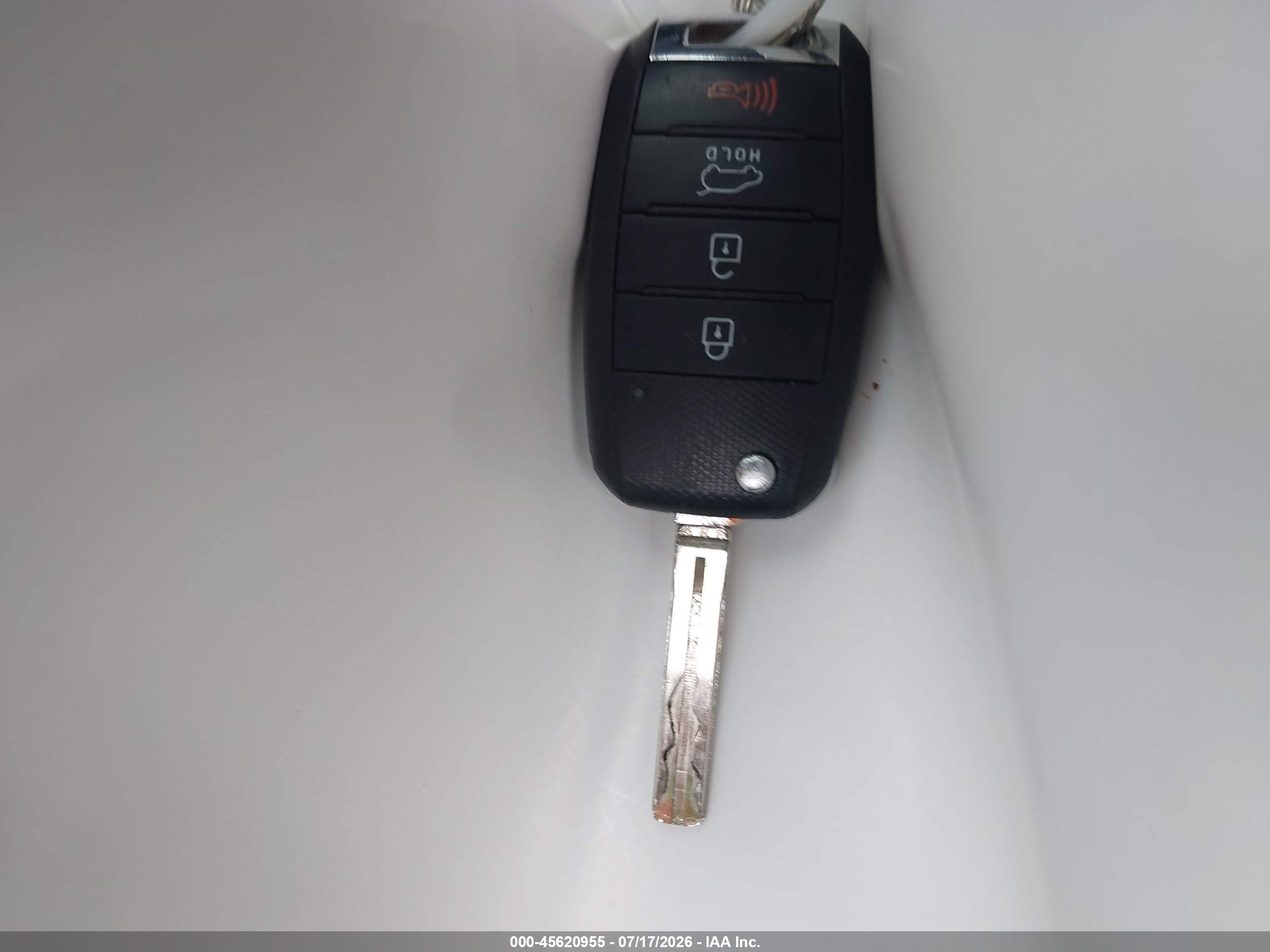 2014 Kia Sorento Lx White vin: 5XYKT4A65EG472173