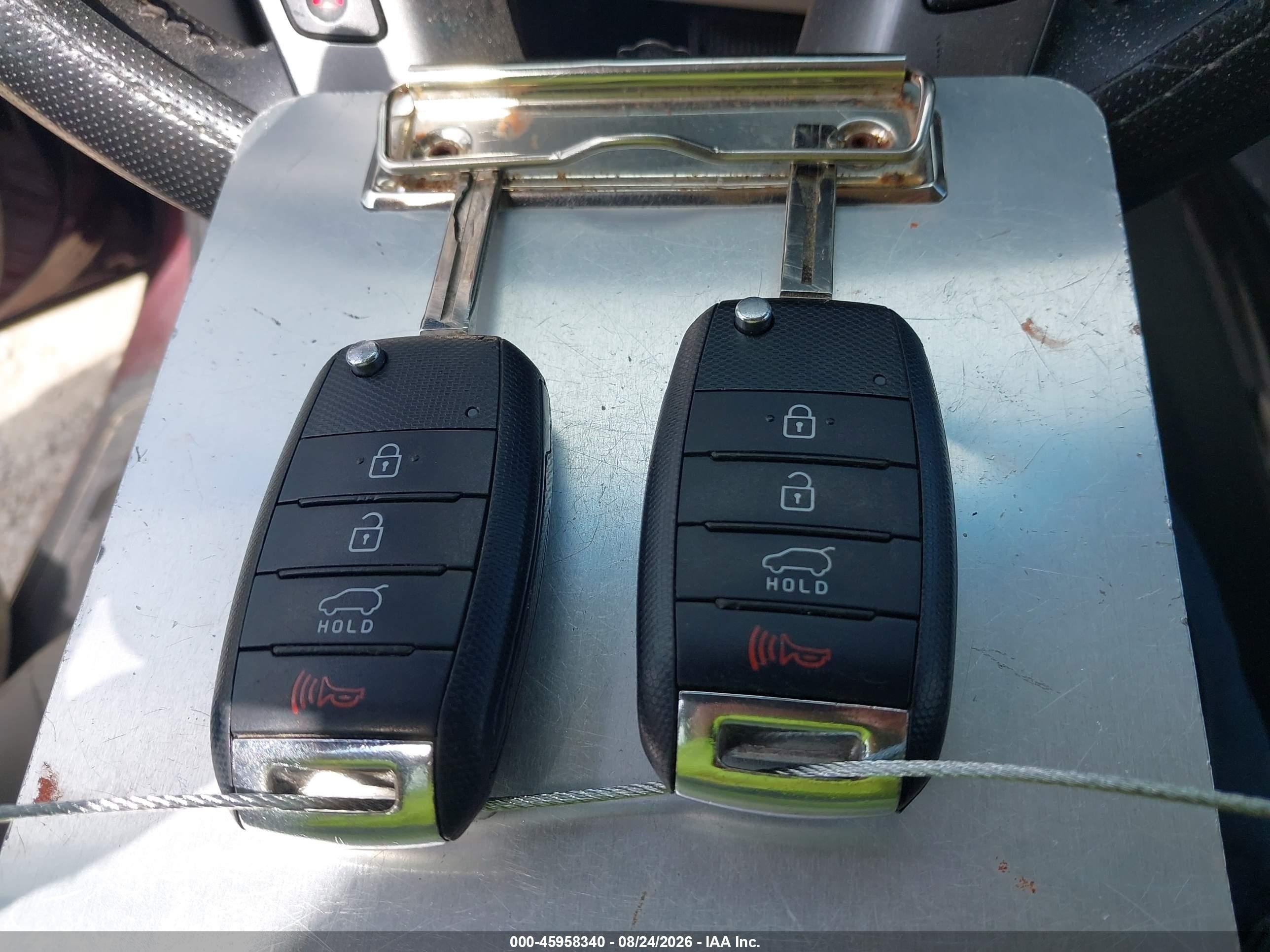 2015 Kia Sorento Lx Темно-бордовый vin: 5XYKT4A65FG598325