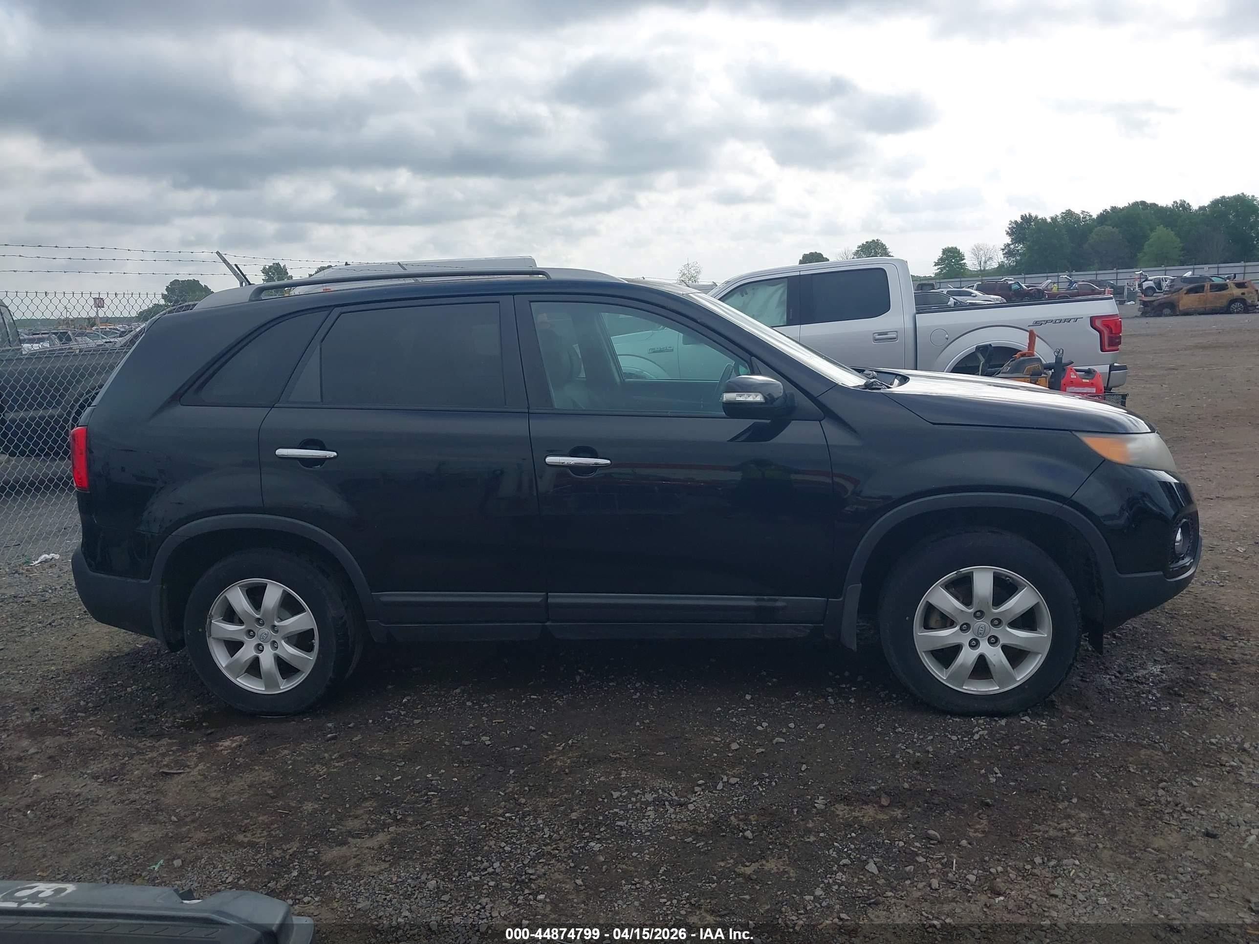 2012 Kia Sorento Lx Black vin: 5XYKT4A66CG197782