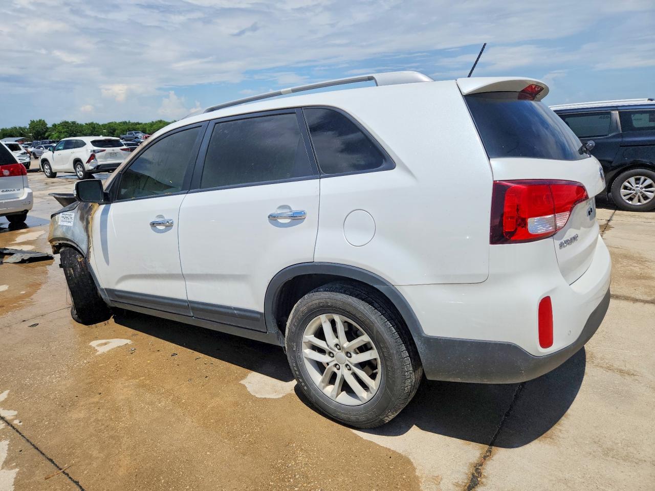 2014 Kia Sorento Lx White vin: 5XYKT4A66EG495686