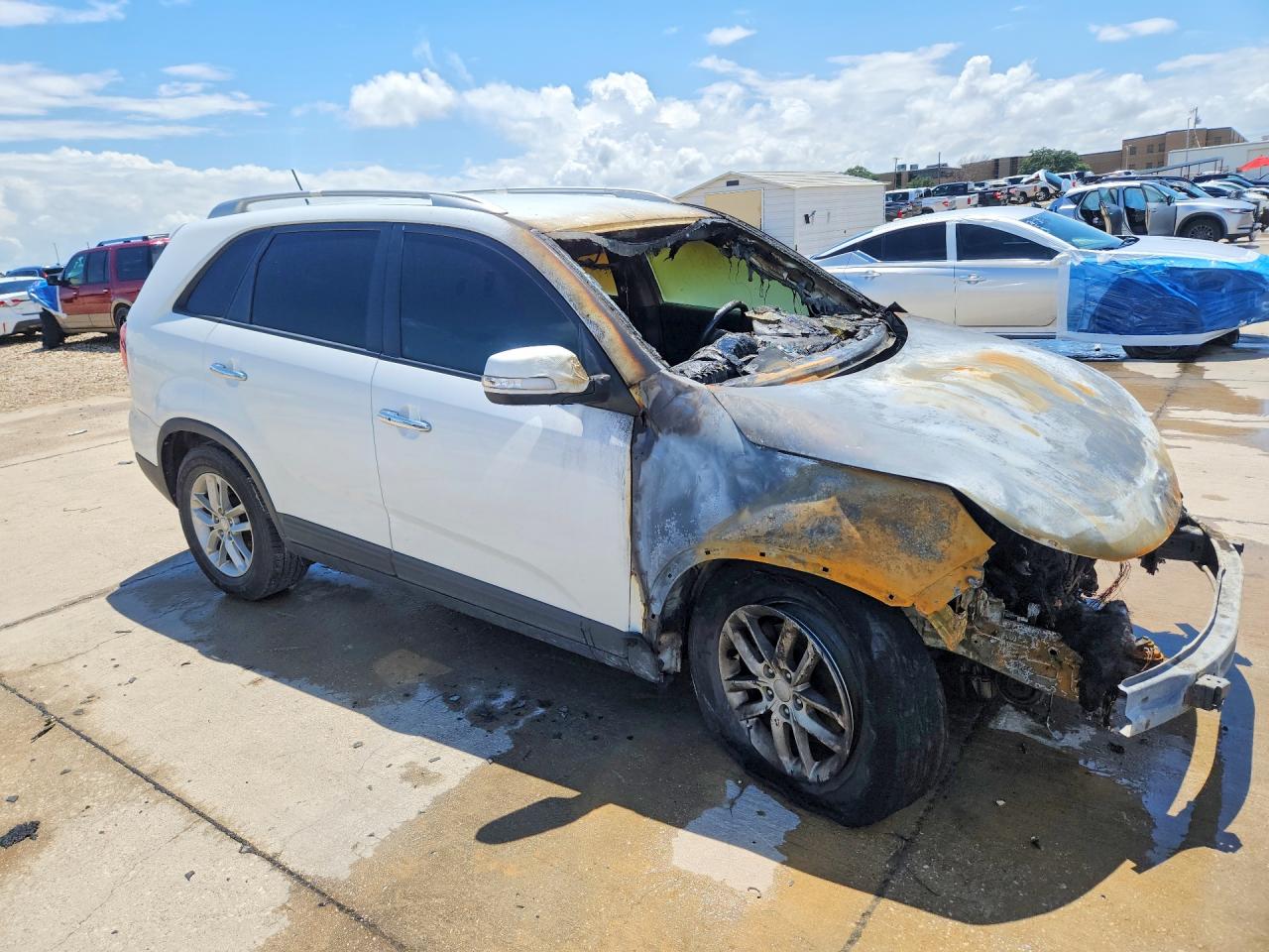 2014 Kia Sorento Lx White vin: 5XYKT4A66EG495686
