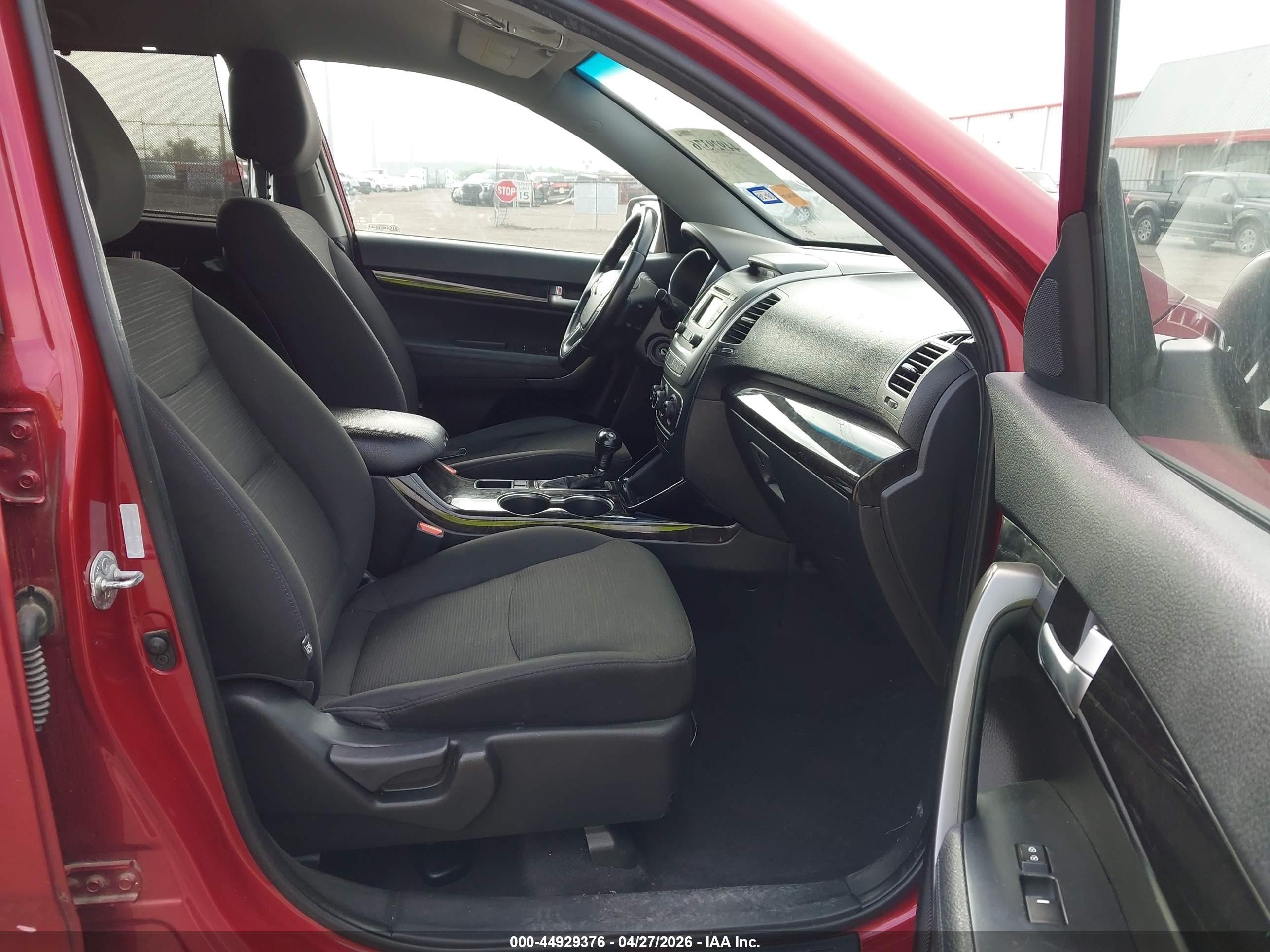 2014 Kia Sorento Lx Red vin: 5XYKT4A66EG511725