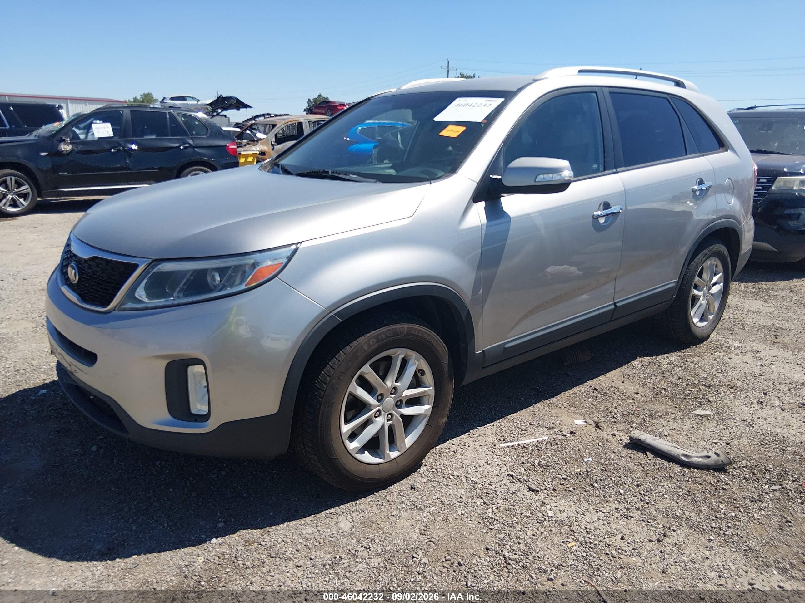 2015 Kia Sorento Lx Золотой vin: 5XYKT4A66FG567729
