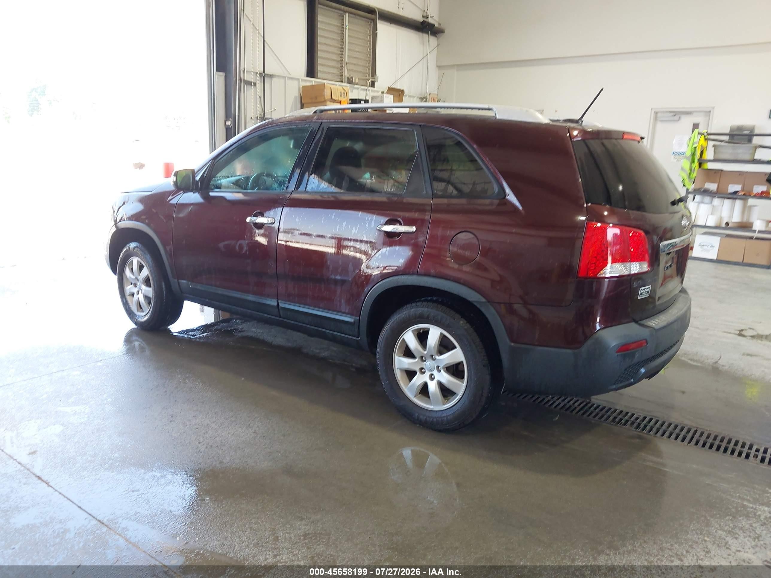 2012 Kia Sorento Lx Burgundy vin: 5XYKT4A67CG218266