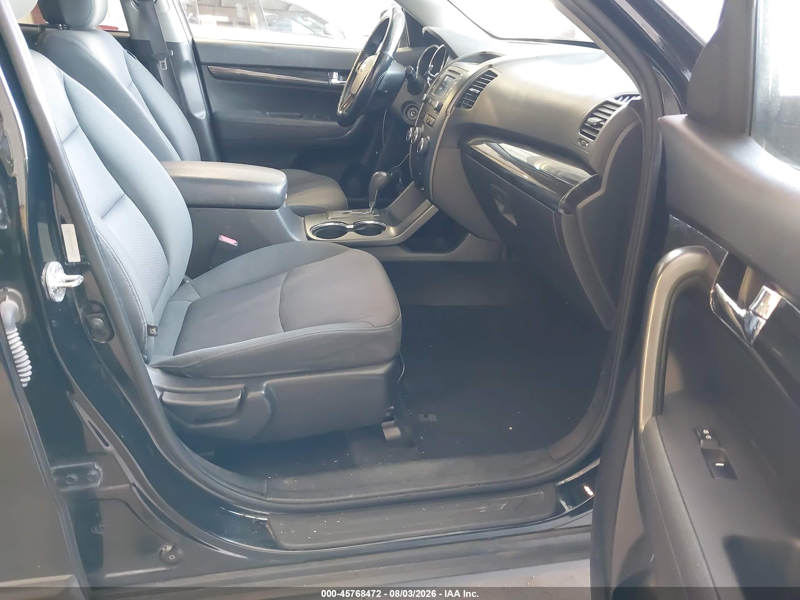 2013 Kia Sorento Lx Черный vin: 5XYKT4A67DG406691