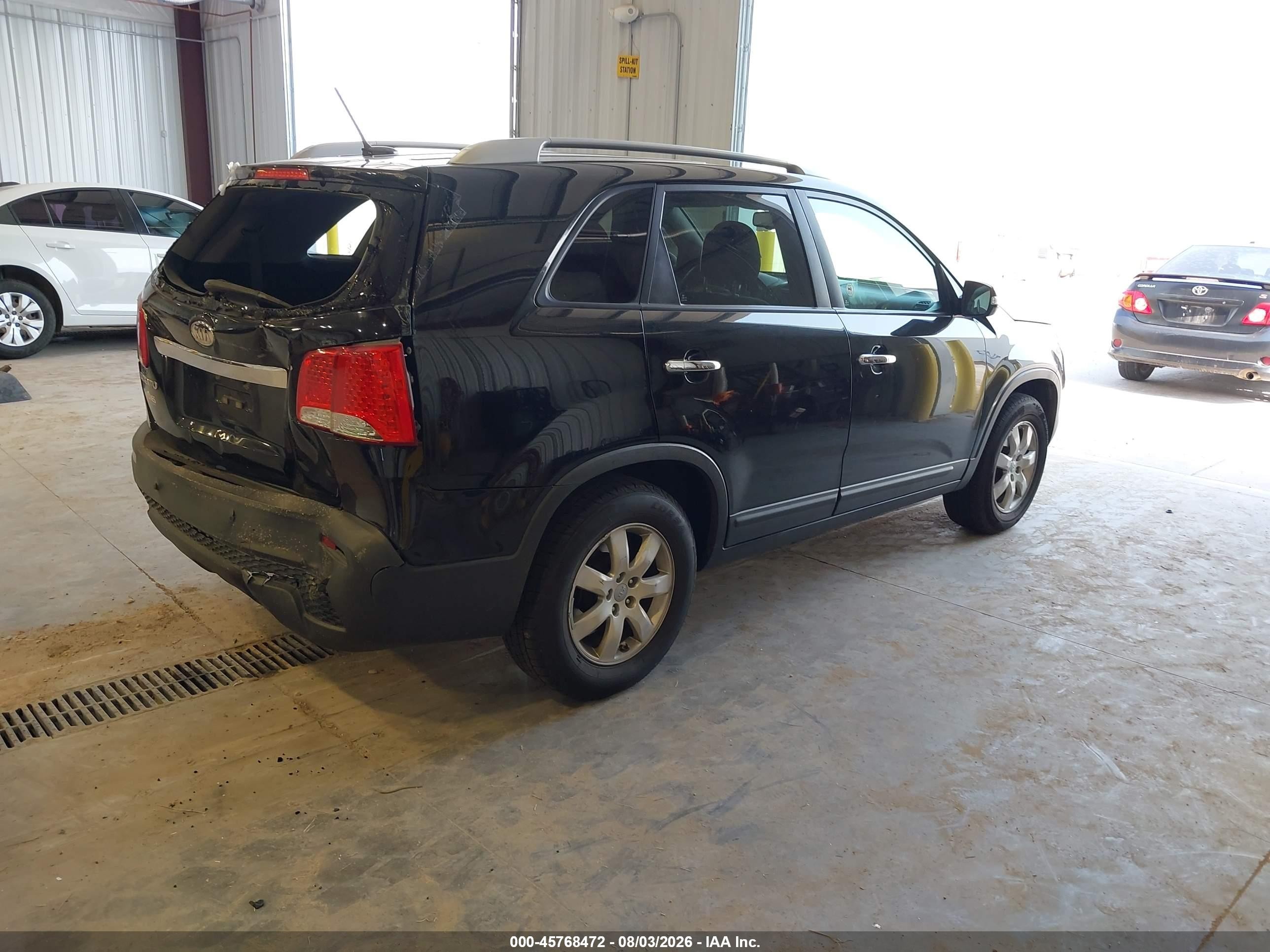 2013 Kia Sorento Lx Черный vin: 5XYKT4A67DG406691