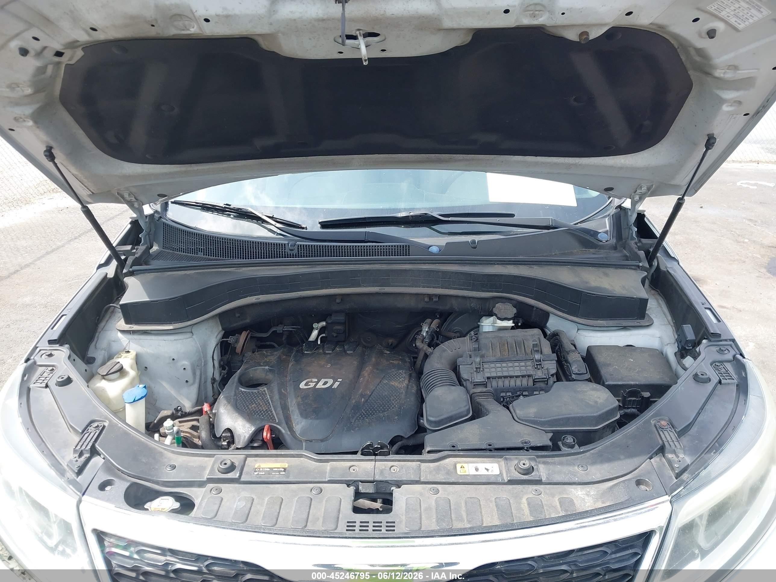 2014 Kia Sorento Lx Silver vin: 5XYKT4A67EG425789
