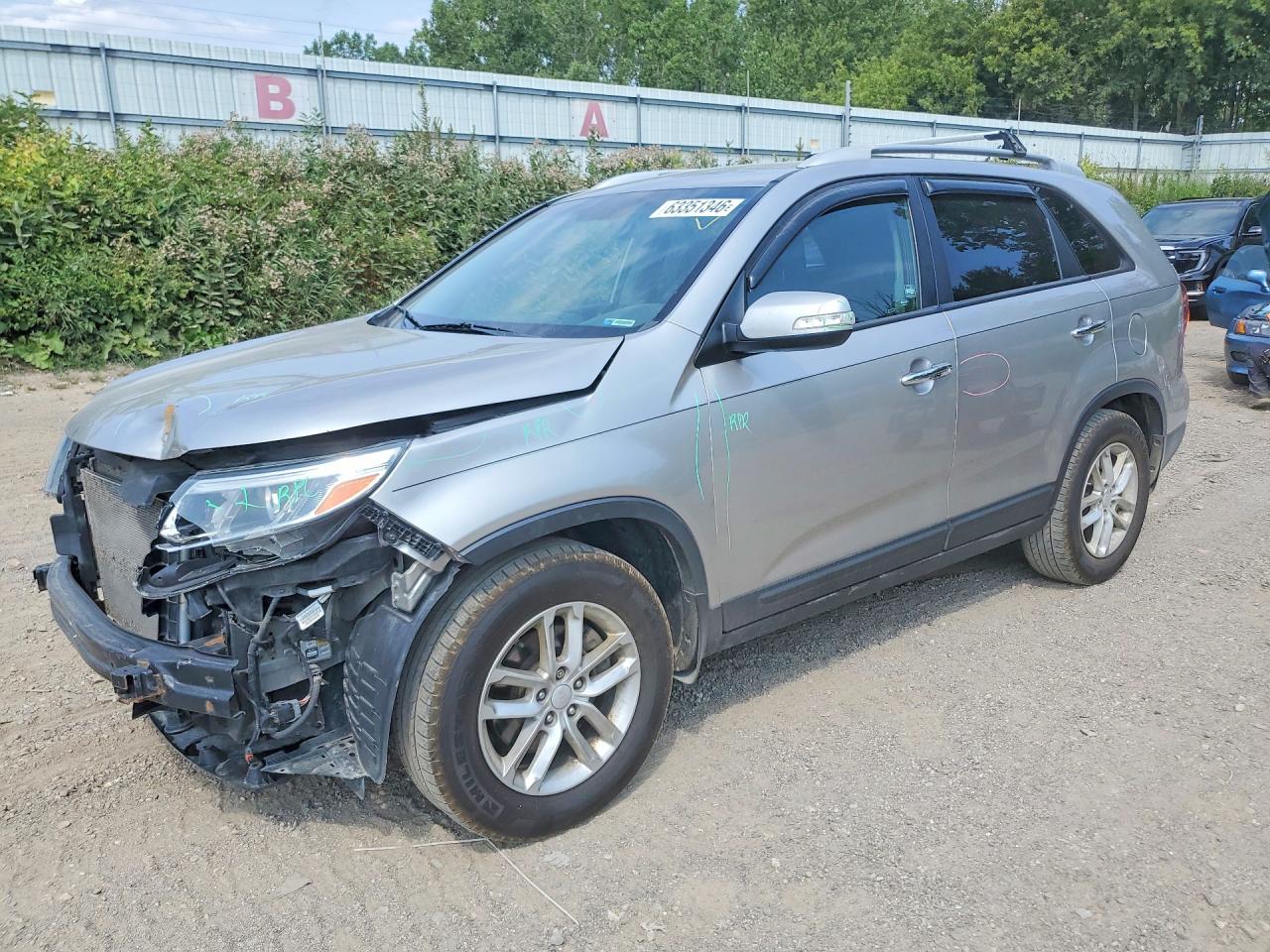 2015 Kia Sorento Lx Silver vin: 5XYKT4A67FG581347