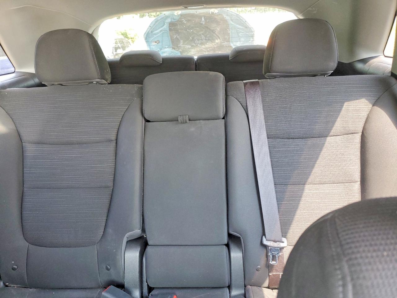 2015 Kia Sorento Lx Silver vin: 5XYKT4A67FG581347