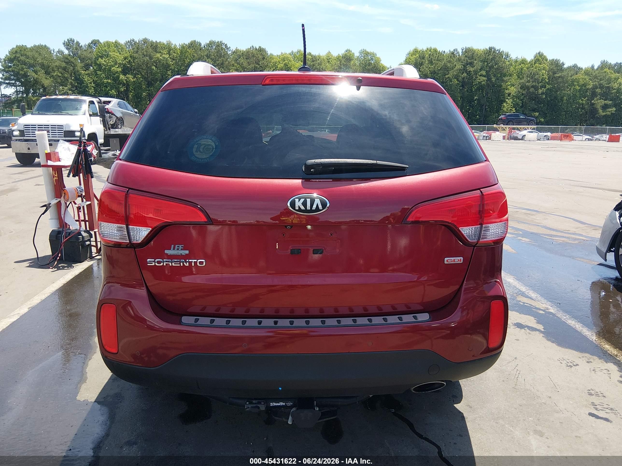 2015 Kia Sorento Lx Red vin: 5XYKT4A67FG618512