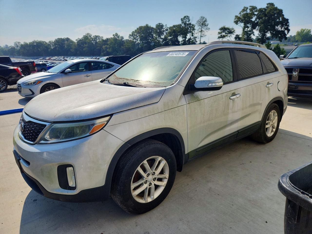 2015 Kia Sorento Lx Silver vin: 5XYKT4A67FG620325