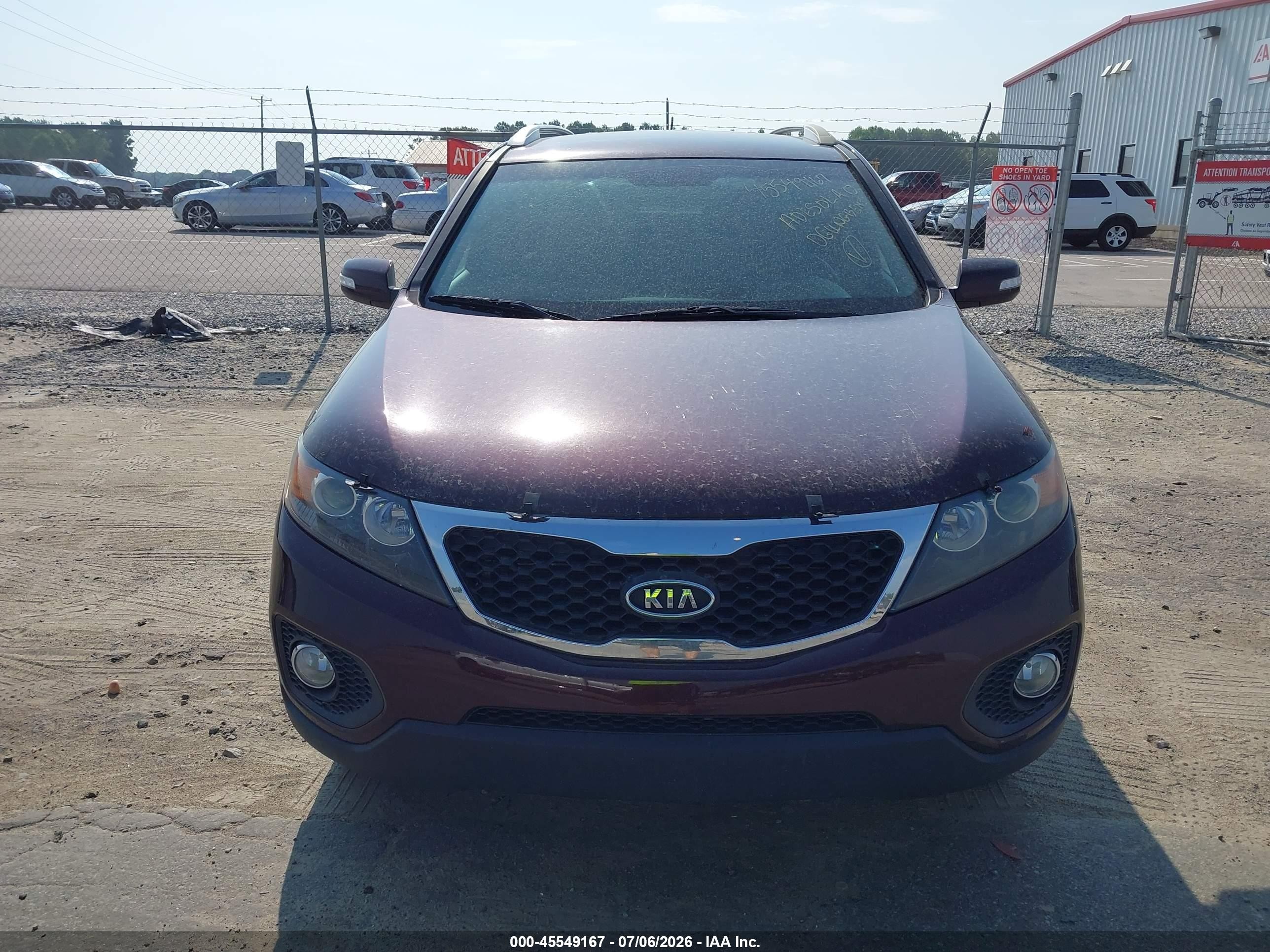 2013 Kia Sorento Lx Burgundy vin: 5XYKT4A68DG324355