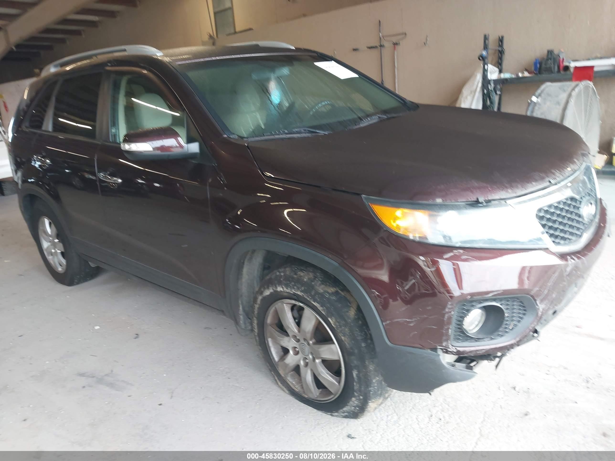 2013 Kia Sorento Lx Бордовый vin: 5XYKT4A68DG403122