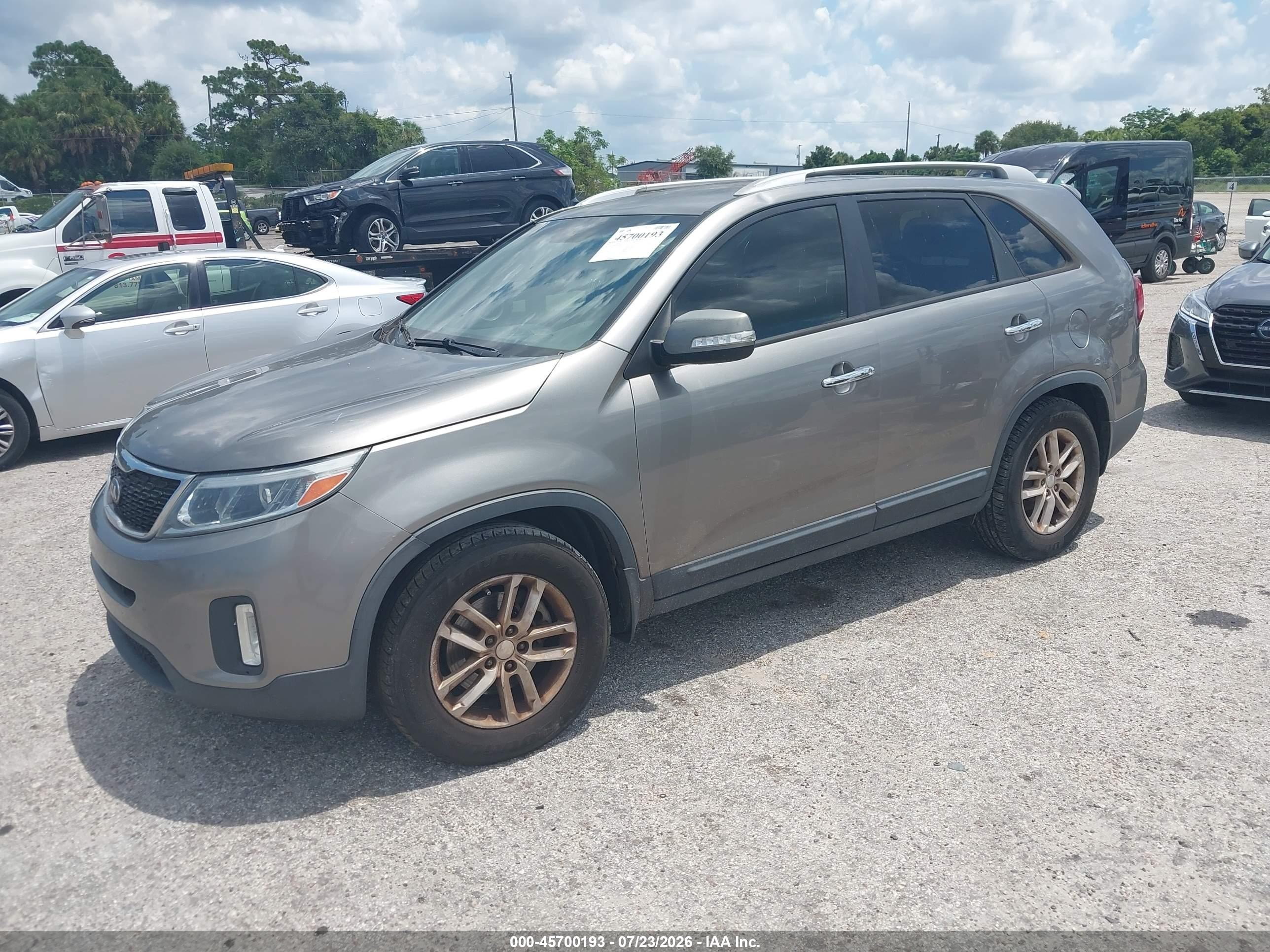 2014 Kia Sorento Lx Tan vin: 5XYKT4A68EG500208
