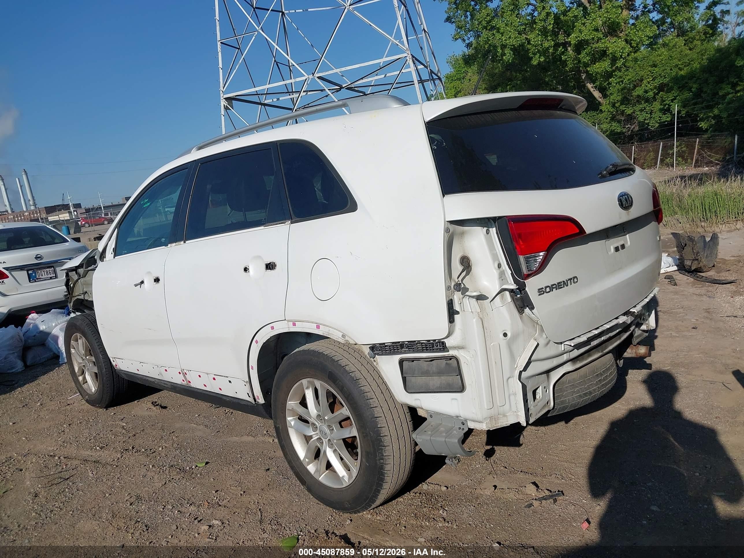2014 Kia Sorento Lx White vin: 5XYKT4A68EG520751