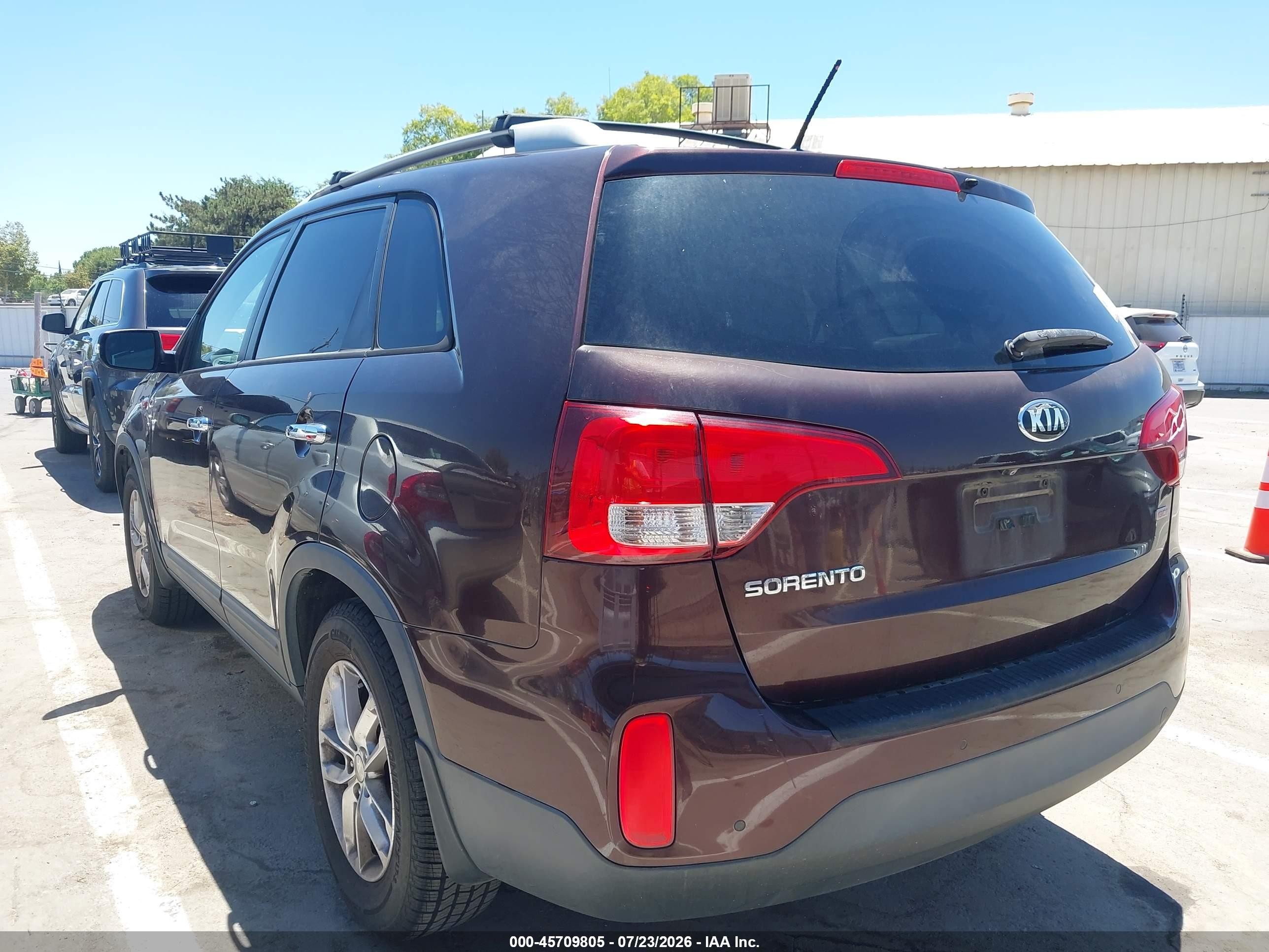 2015 Kia Sorento Lx Burgundy vin: 5XYKT4A68FG631530