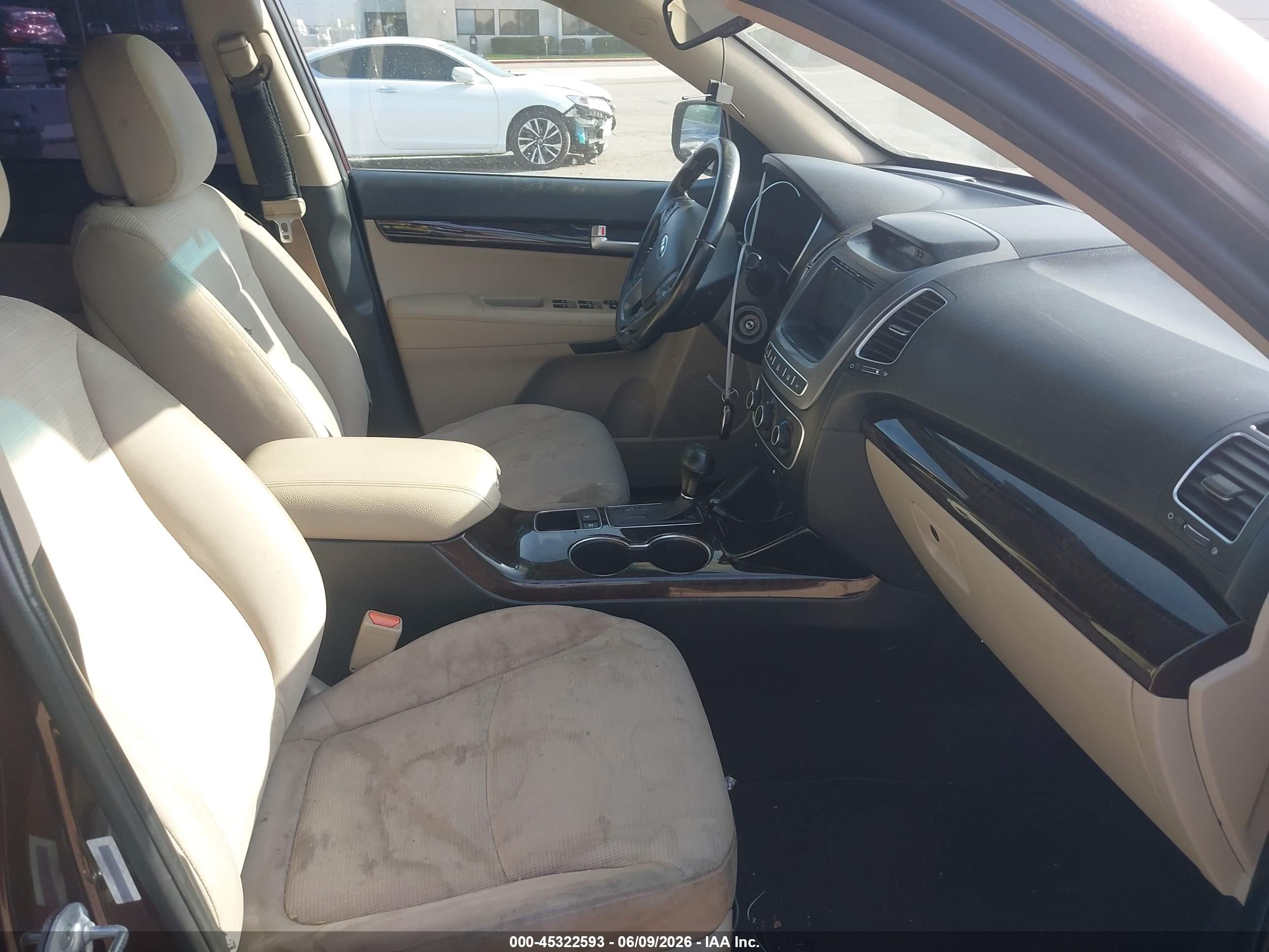 2015 Kia Sorento Lx Burgundy vin: 5XYKT4A68FG641989