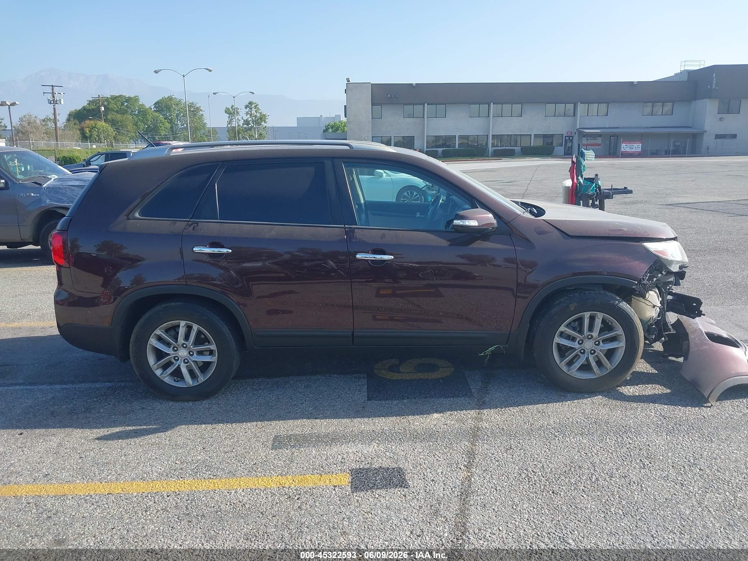 2015 Kia Sorento Lx Burgundy vin: 5XYKT4A68FG641989