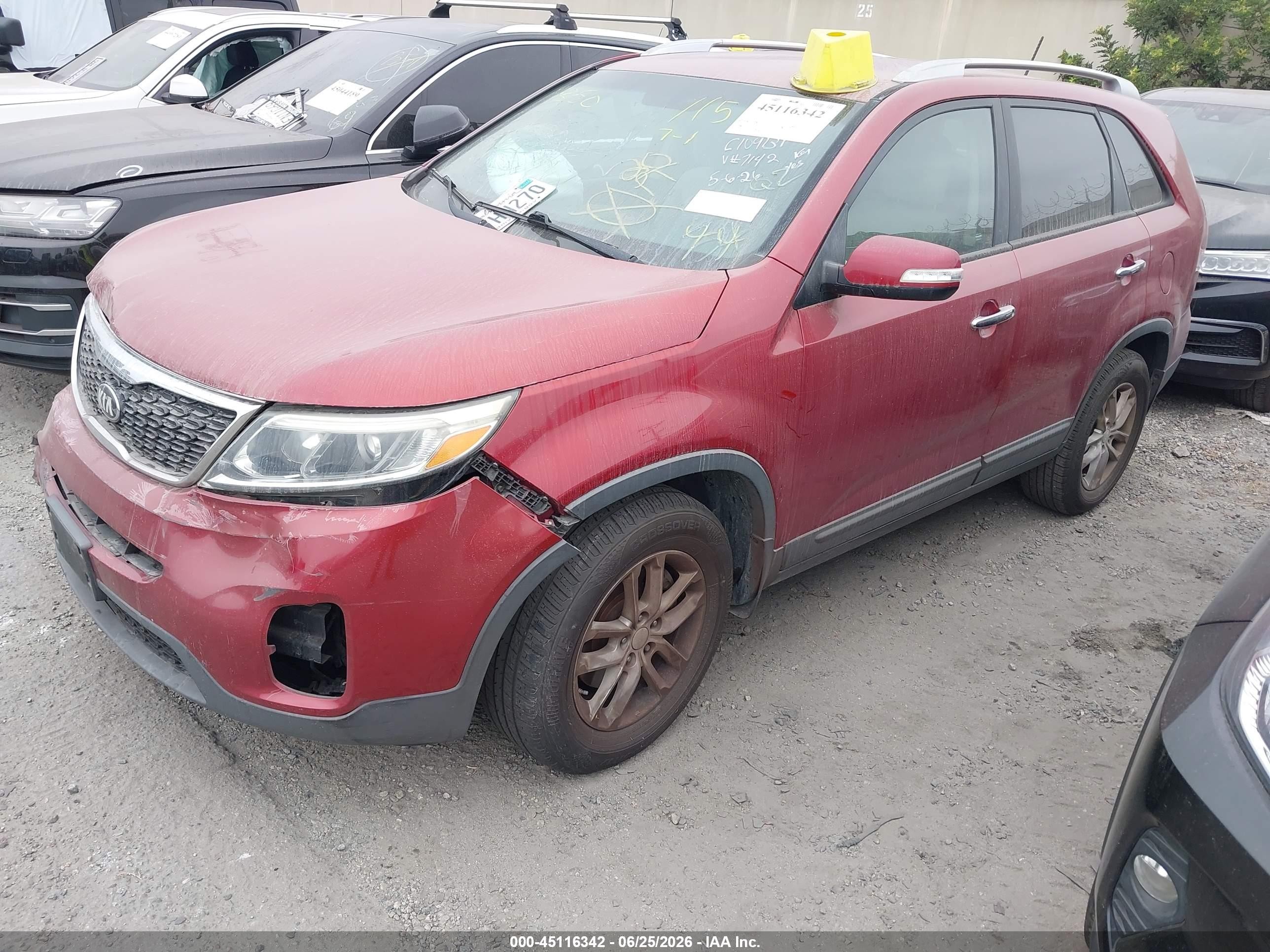 2015 Kia Sorento Lx Red vin: 5XYKT4A68FG657142