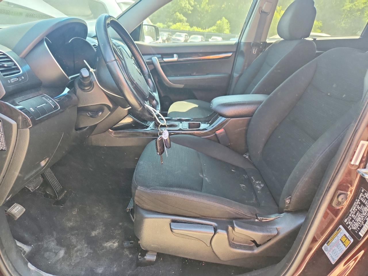 2015 Kia Sorento Lx Burgundy vin: 5XYKT4A68FG658923