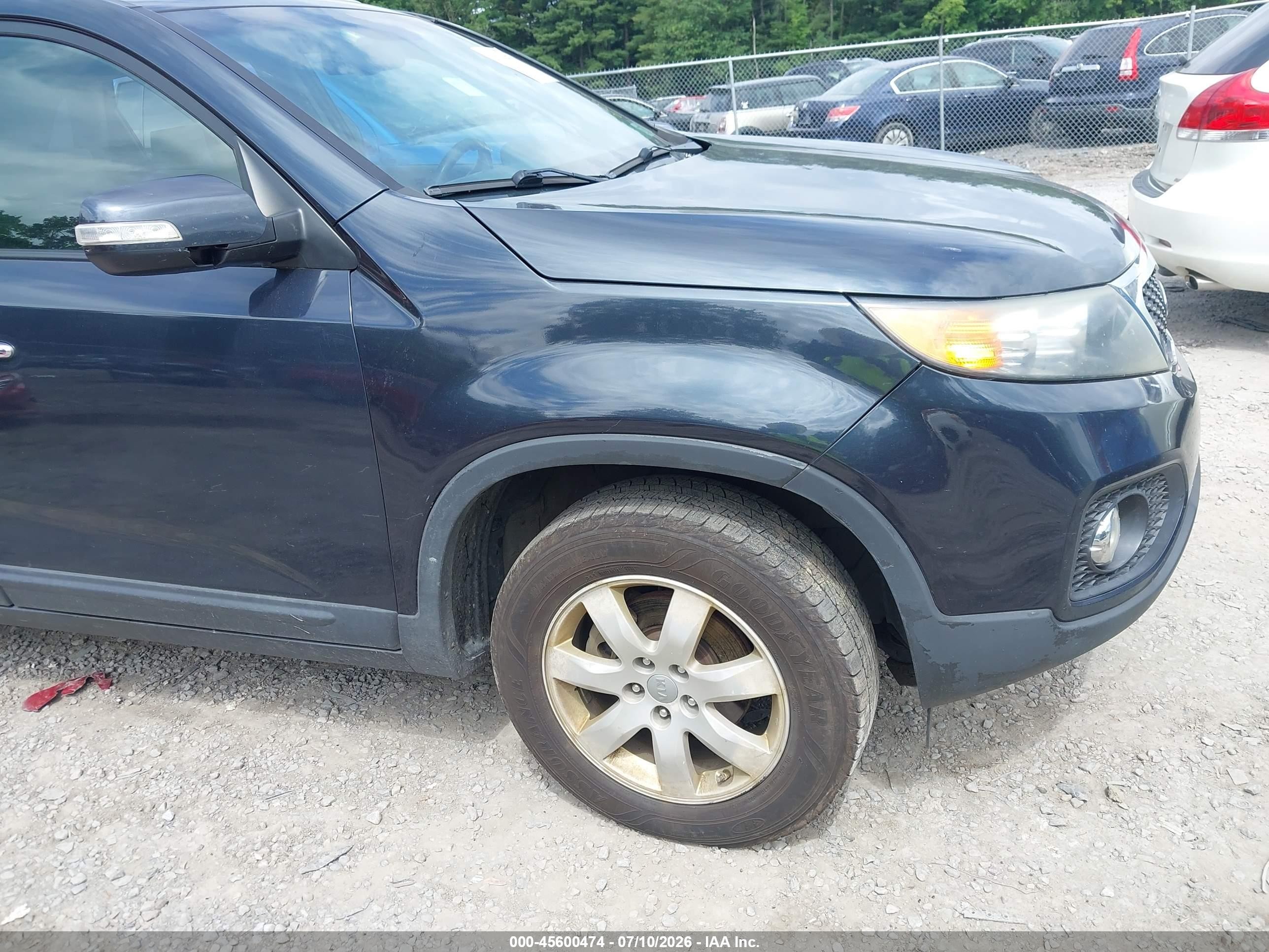 2013 Kia Sorento Lx Blue vin: 5XYKT4A69DG334165