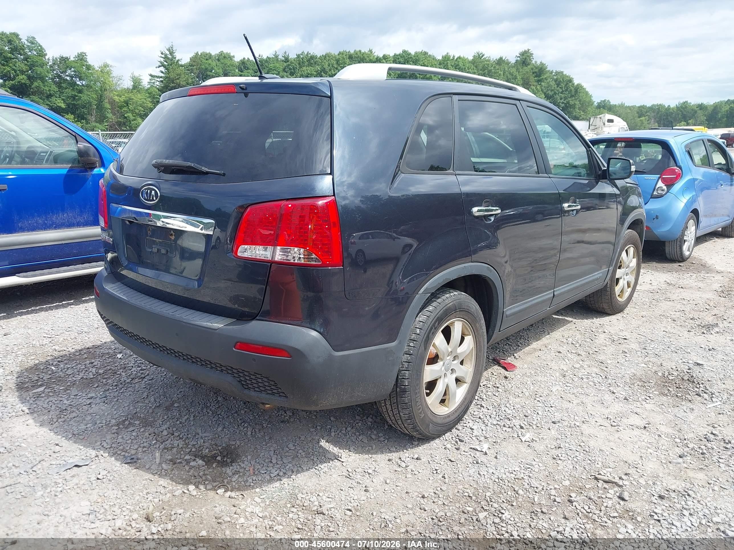 2013 Kia Sorento Lx Blue vin: 5XYKT4A69DG334165