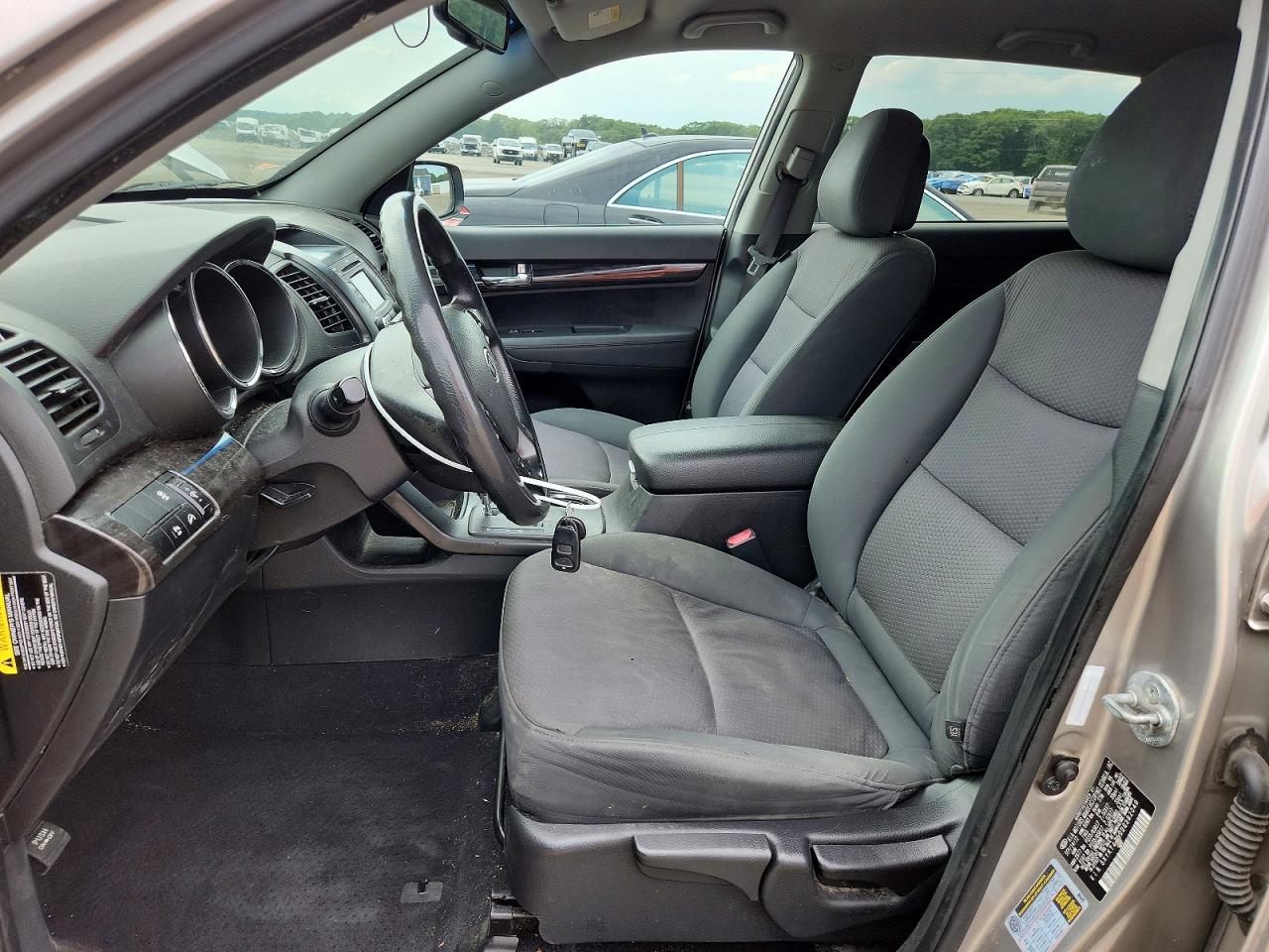2013 Kia Sorento Lx Gray vin: 5XYKT4A69DG382040