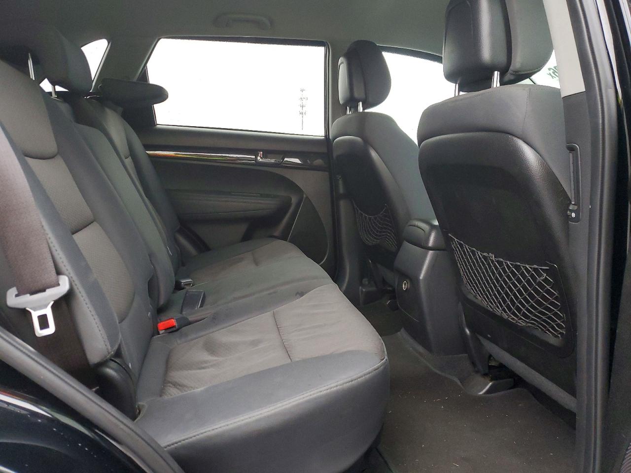 2013 Kia Sorento Lx Черный vin: 5XYKT4A69DG398951