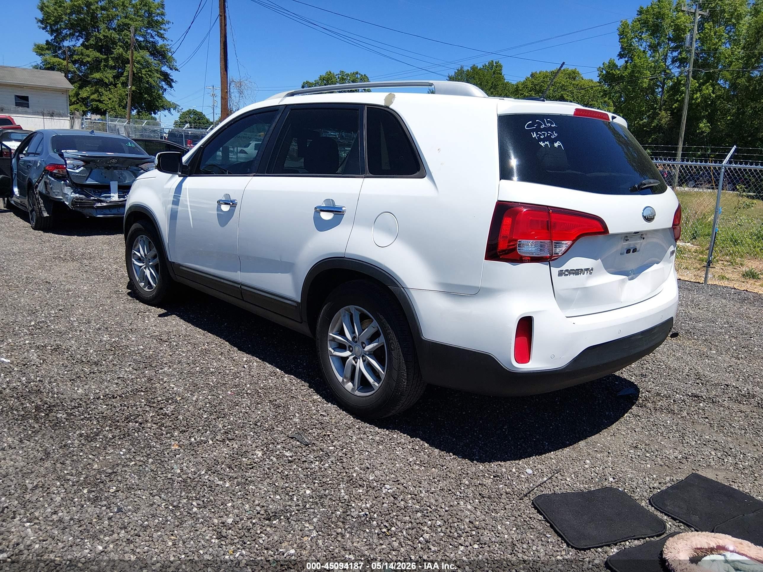 2014 Kia Sorento Lx Белый vin: 5XYKT4A69EG466411