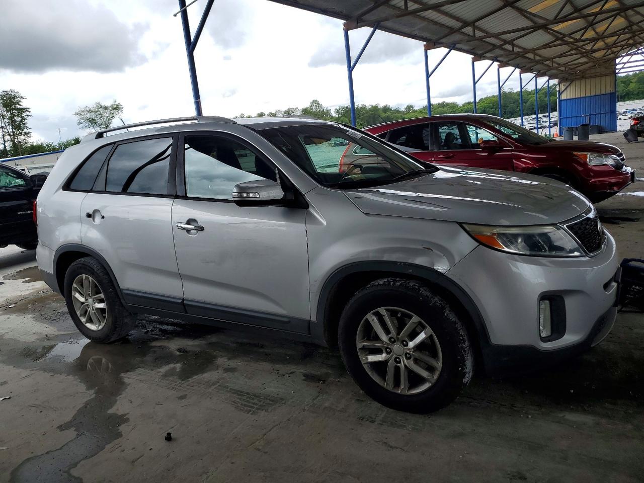 2014 Kia Sorento Lx Silver vin: 5XYKT4A69EG506888