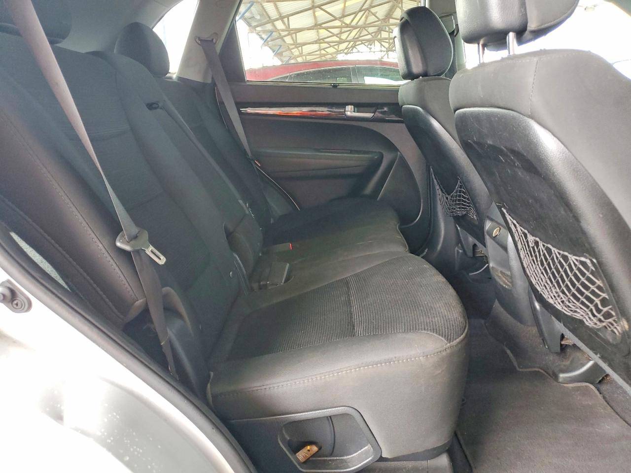 2014 Kia Sorento Lx Silver vin: 5XYKT4A69EG506888
