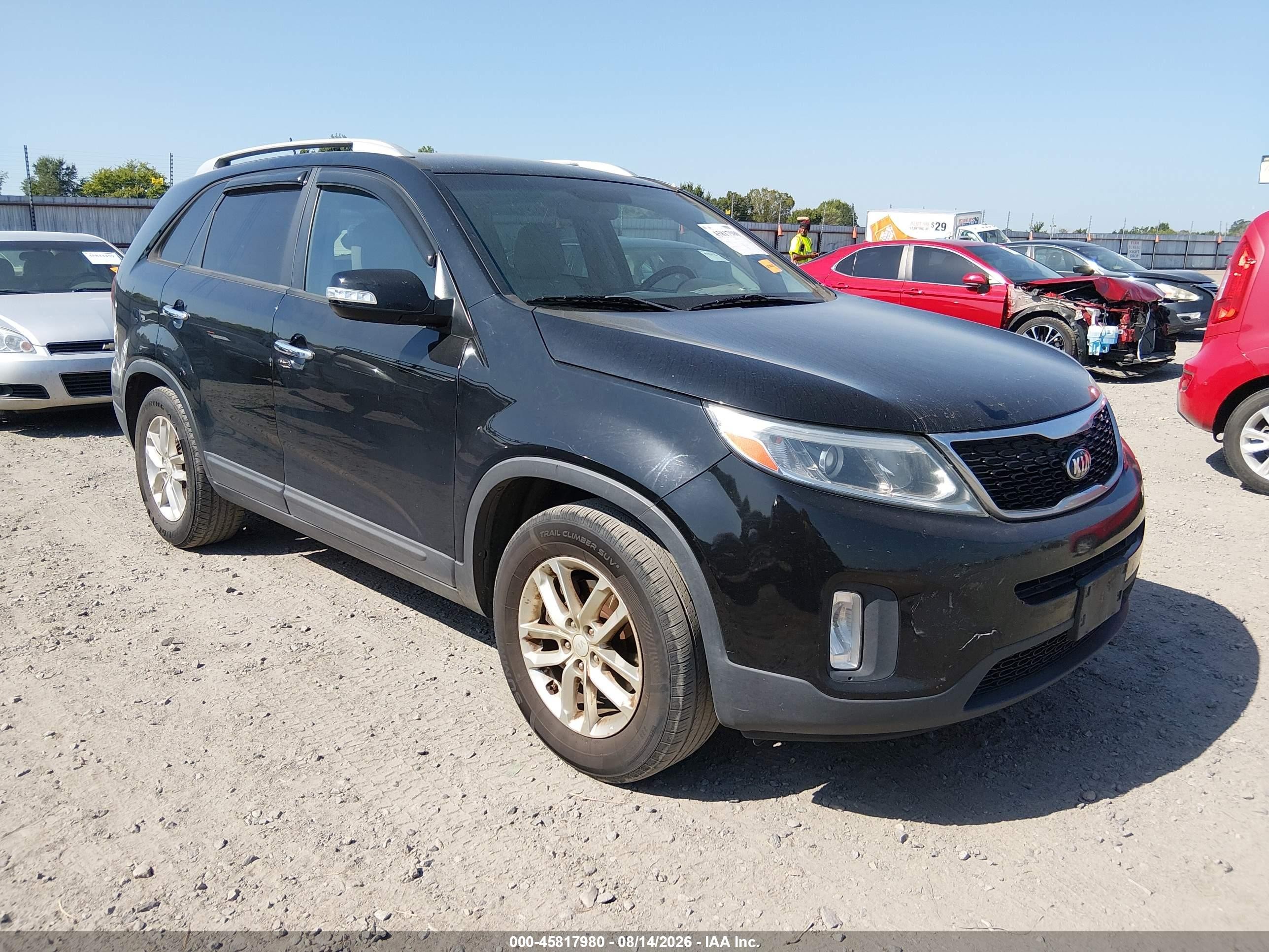 2015 Kia Sorento Lx Черный vin: 5XYKT4A69FG648112