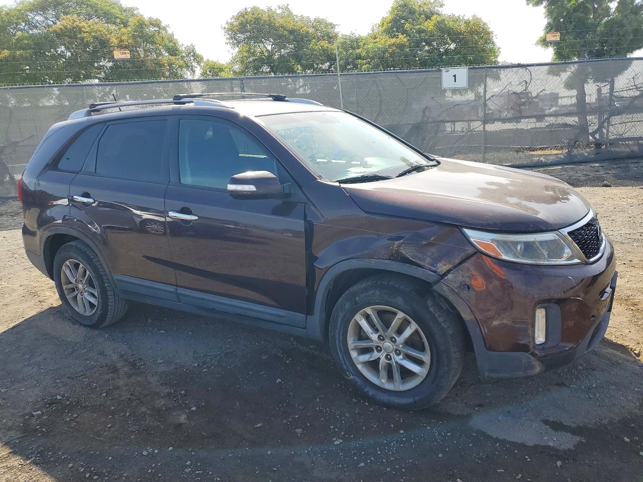 2015 Kia Sorento Lx Maroon vin: 5XYKT4A69FG654881