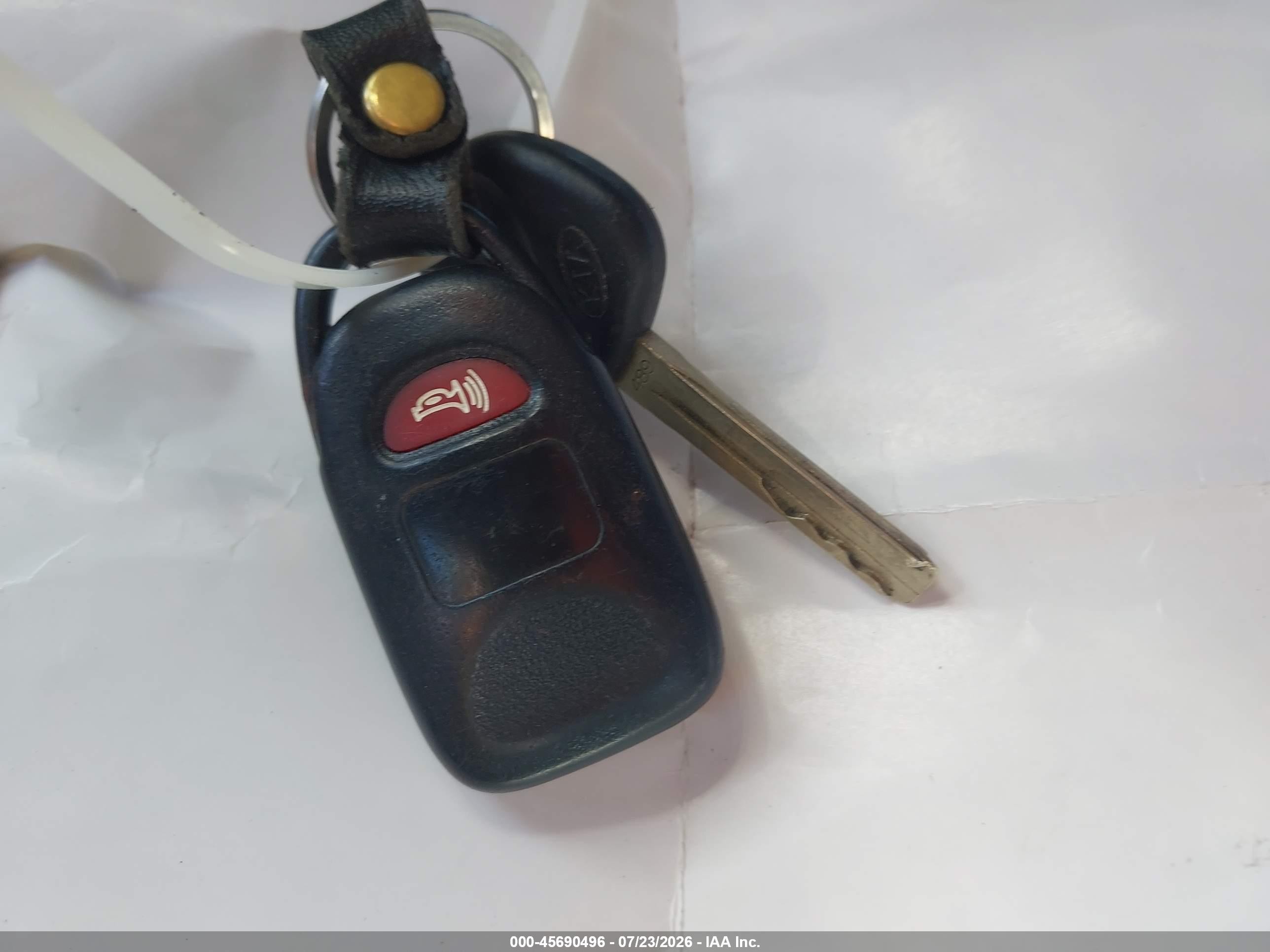 2013 Kia Sorento Lx Silver vin: 5XYKT4A6XDG424439