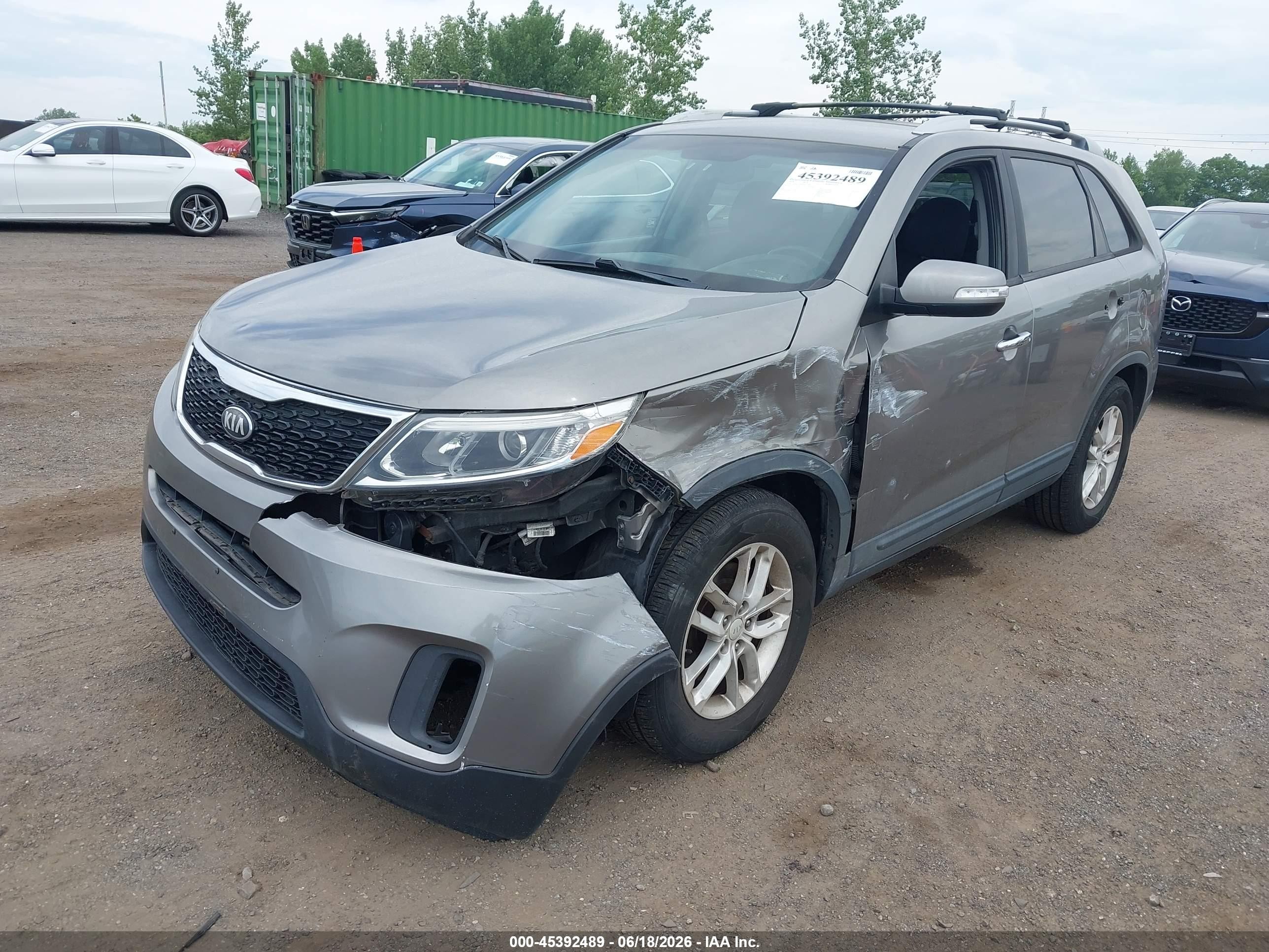 2014 Kia Sorento Lx Silver vin: 5XYKT4A6XEG431909