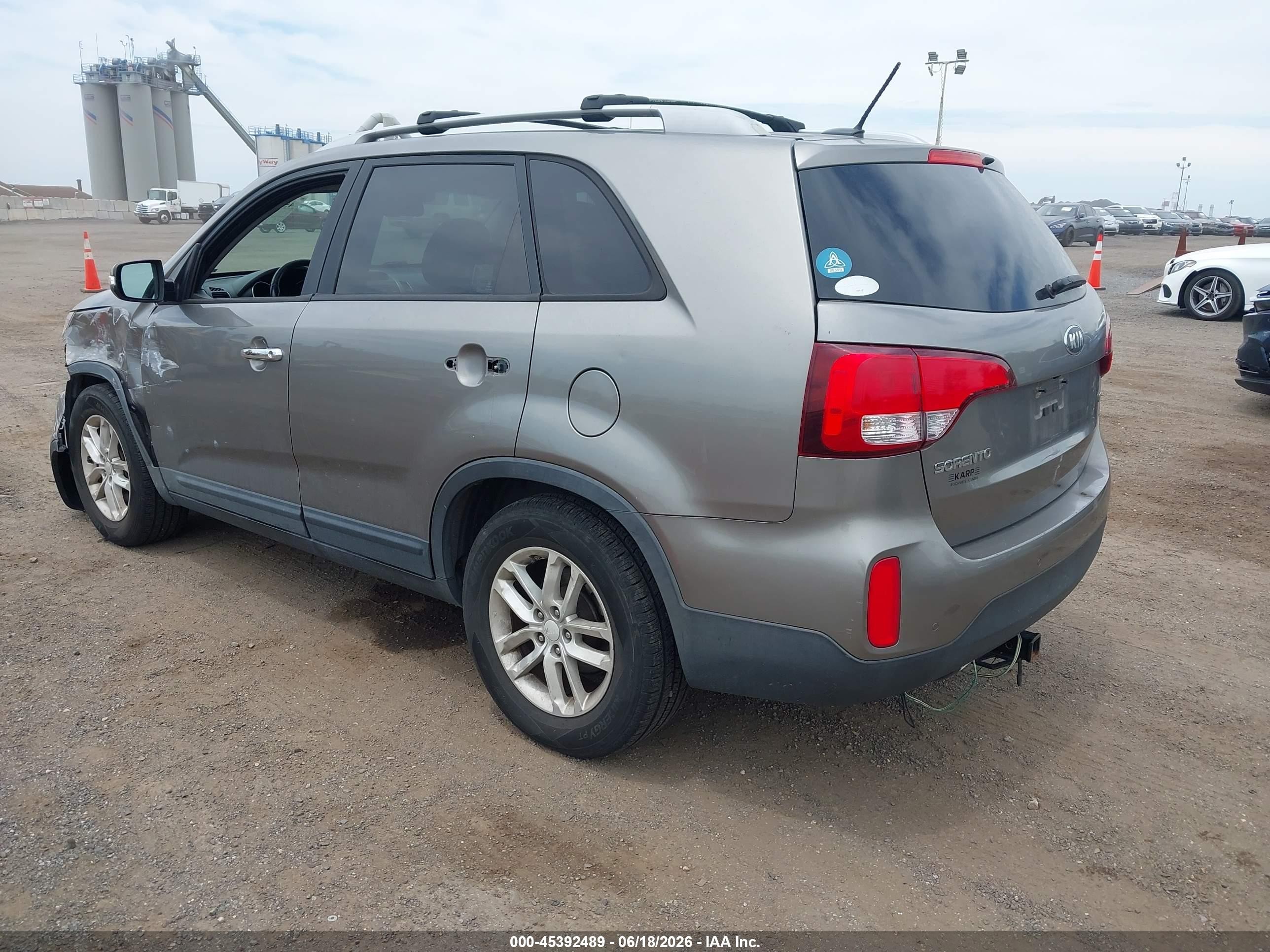 2014 Kia Sorento Lx Silver vin: 5XYKT4A6XEG431909