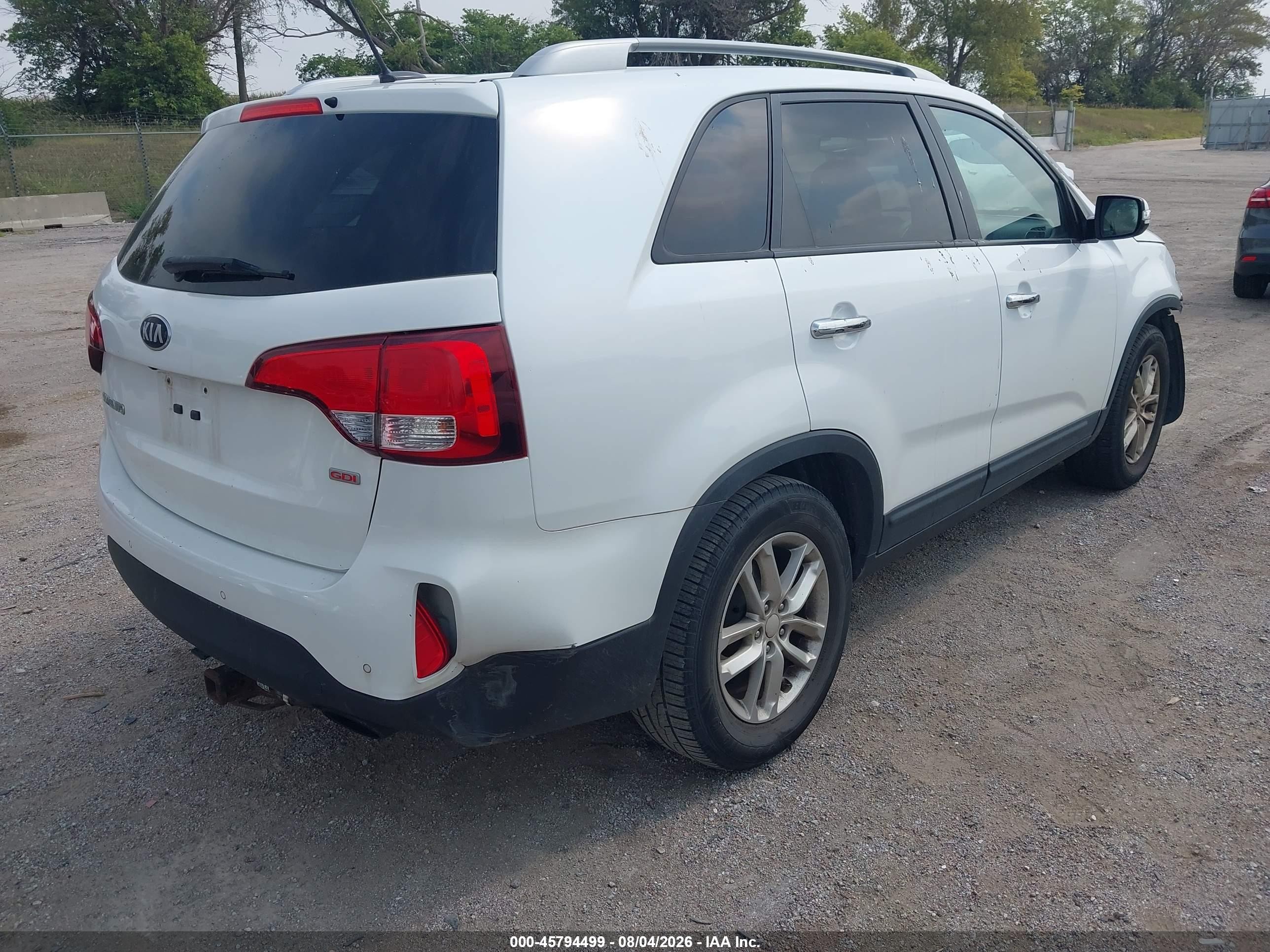 2014 Kia Sorento Lx White vin: 5XYKT4A6XEG485498
