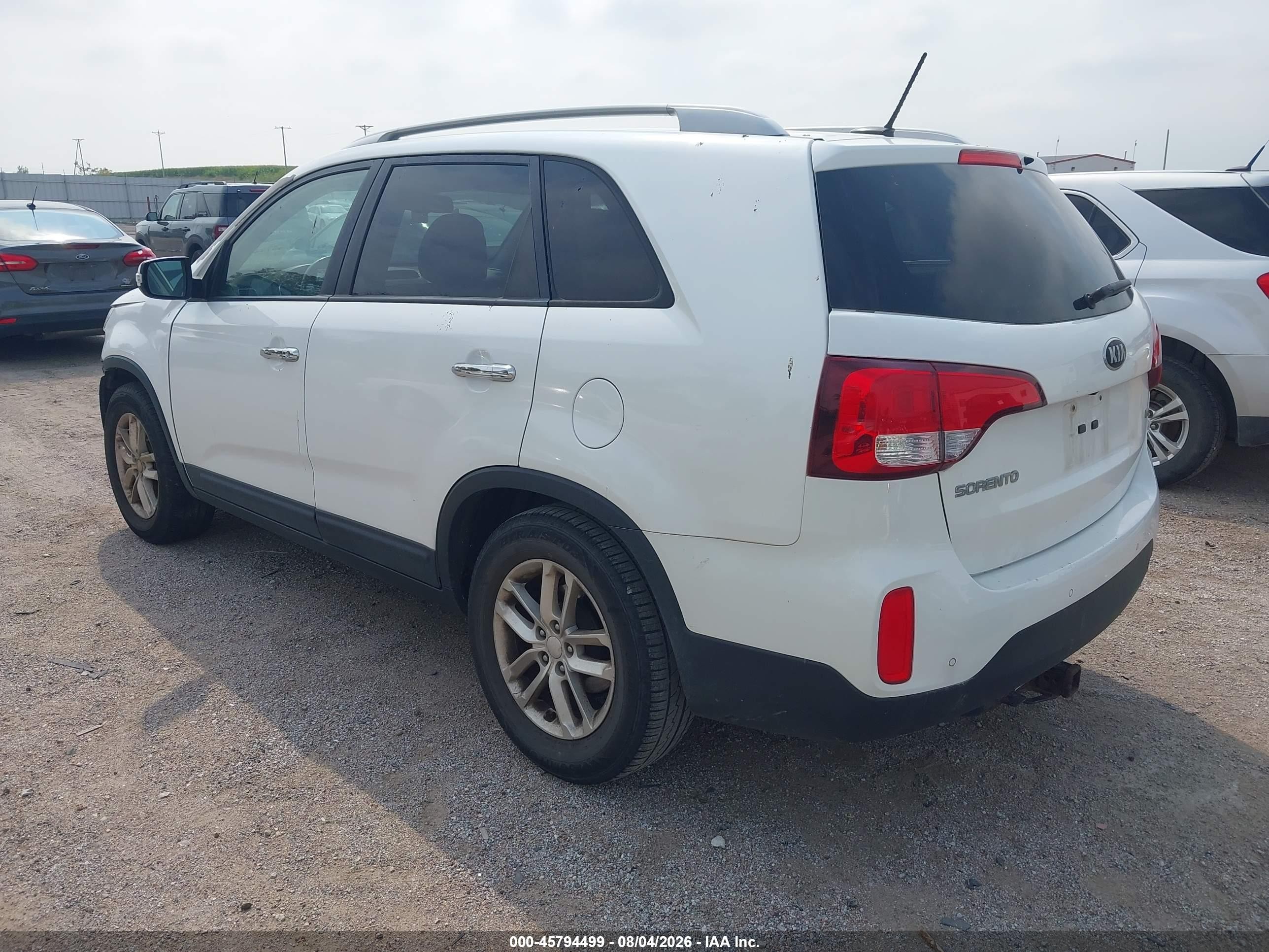2014 Kia Sorento Lx White vin: 5XYKT4A6XEG485498