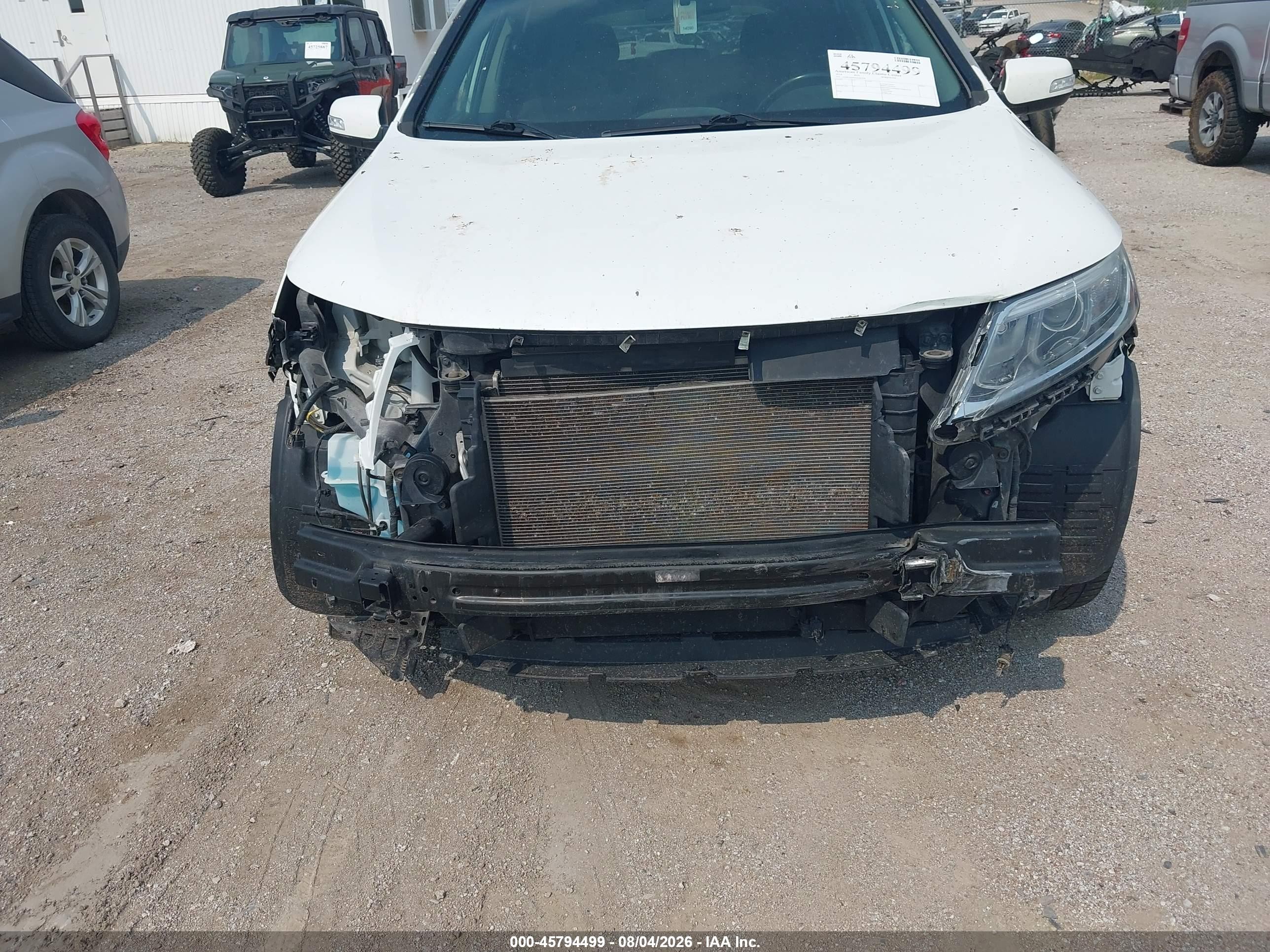 2014 Kia Sorento Lx White vin: 5XYKT4A6XEG485498