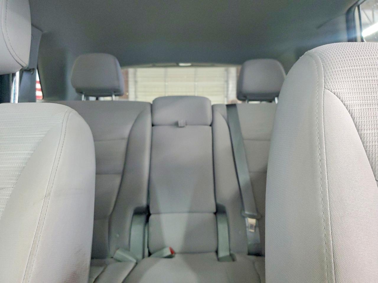 2014 Kia Sorento Lx Silver vin: 5XYKT4A6XEG519424