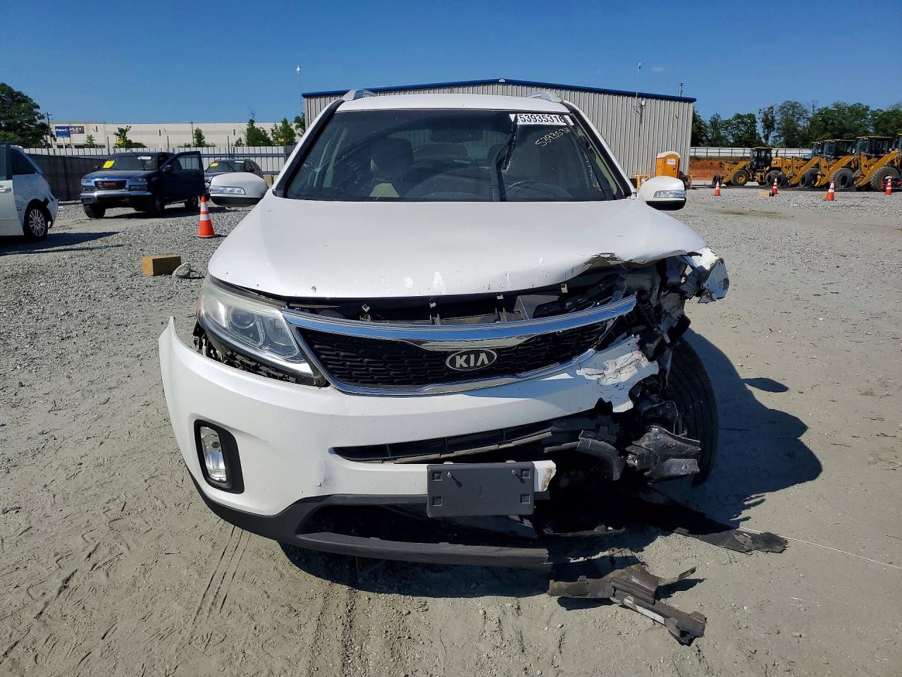 2015 Kia Sorento Lx Белый vin: 5XYKT4A6XFG658633