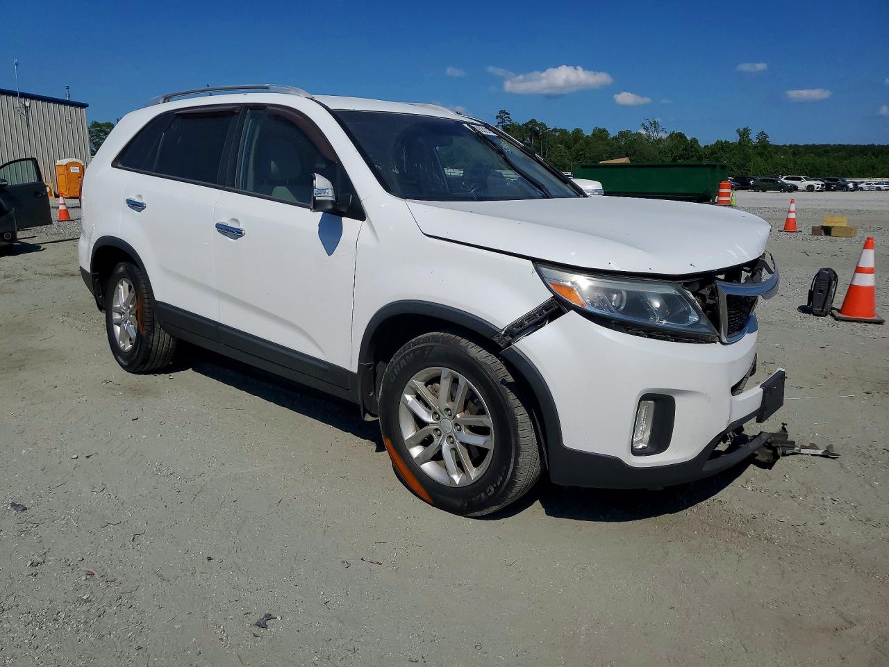 2015 Kia Sorento Lx Белый vin: 5XYKT4A6XFG658633