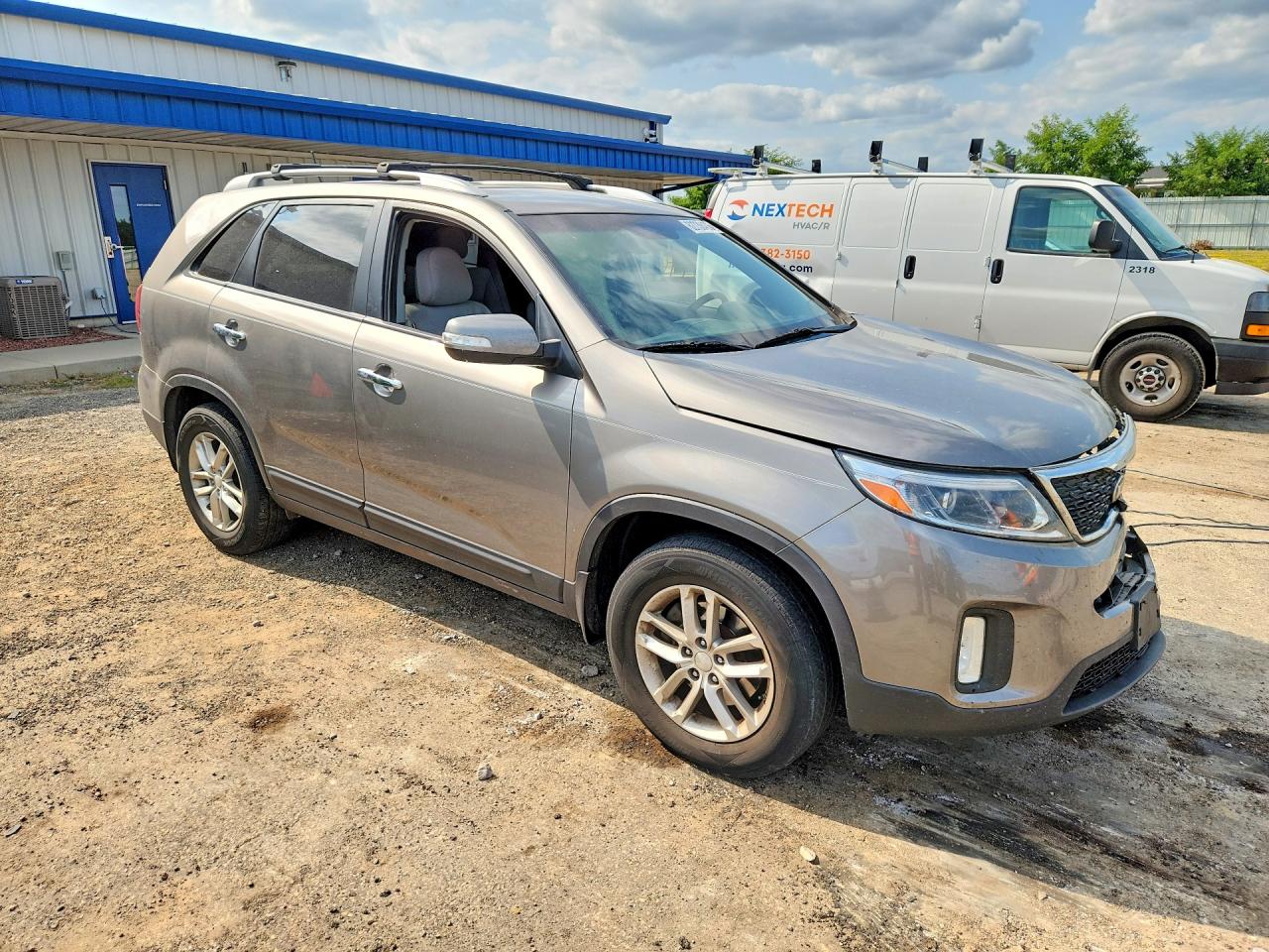 2015 Kia Sorento Lx Tan vin: 5XYKT4A72FG582477