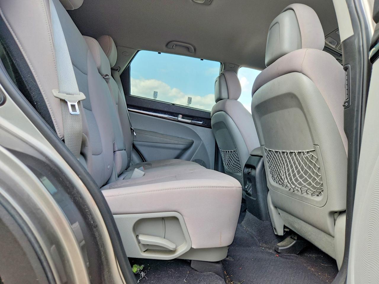 2015 Kia Sorento Lx Tan vin: 5XYKT4A72FG582477