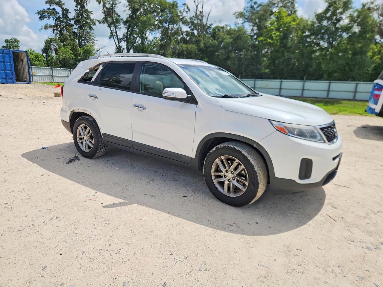 2015 Kia Sorento Lx White vin: 5XYKT4A73FG635977