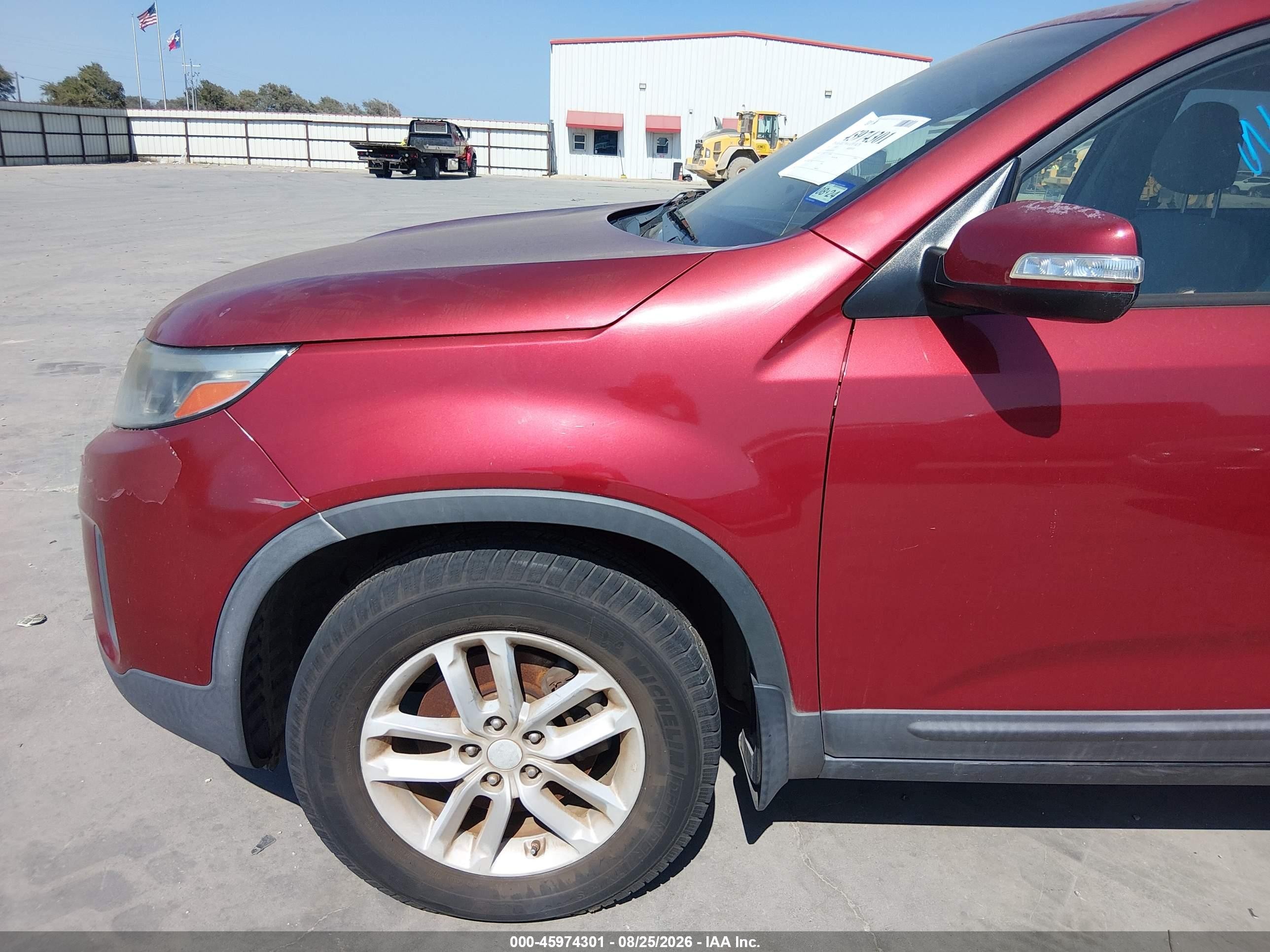 2015 Kia Sorento Lx V6 Red vin: 5XYKT4A76FG551703